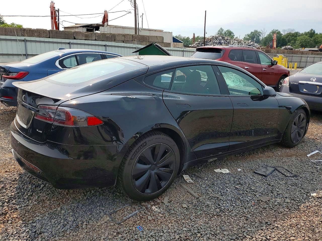 2021 Tesla Model S Black vin: 5YJSA1E61MF449753