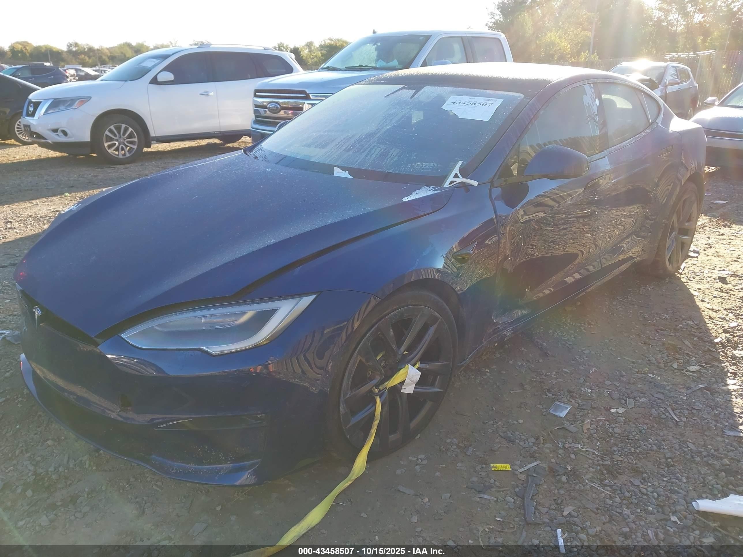 2021 Tesla Model S Plaid Tri Motor All-wheel Drive Dark Blue vin: 5YJSA1E68MF452567