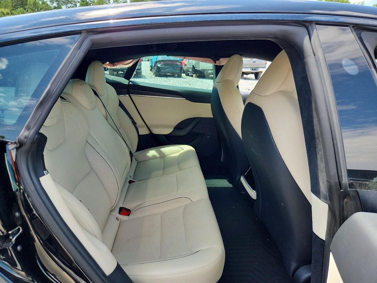 2021 Tesla Model S Черный vin: 5YJSAE69MF442940
