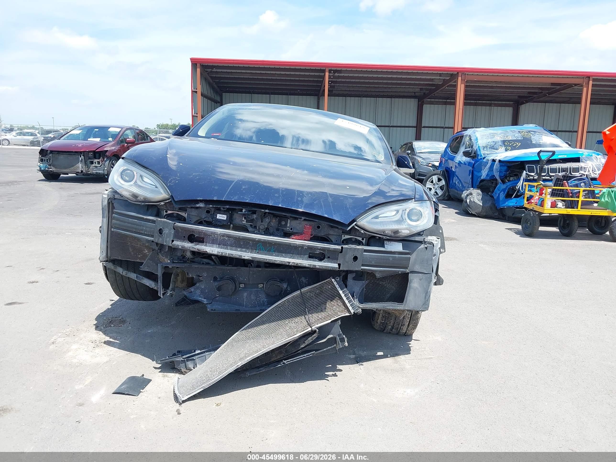 2014 Tesla Model S P85 Dark Blue vin: 5YJSA1H10EFP49088