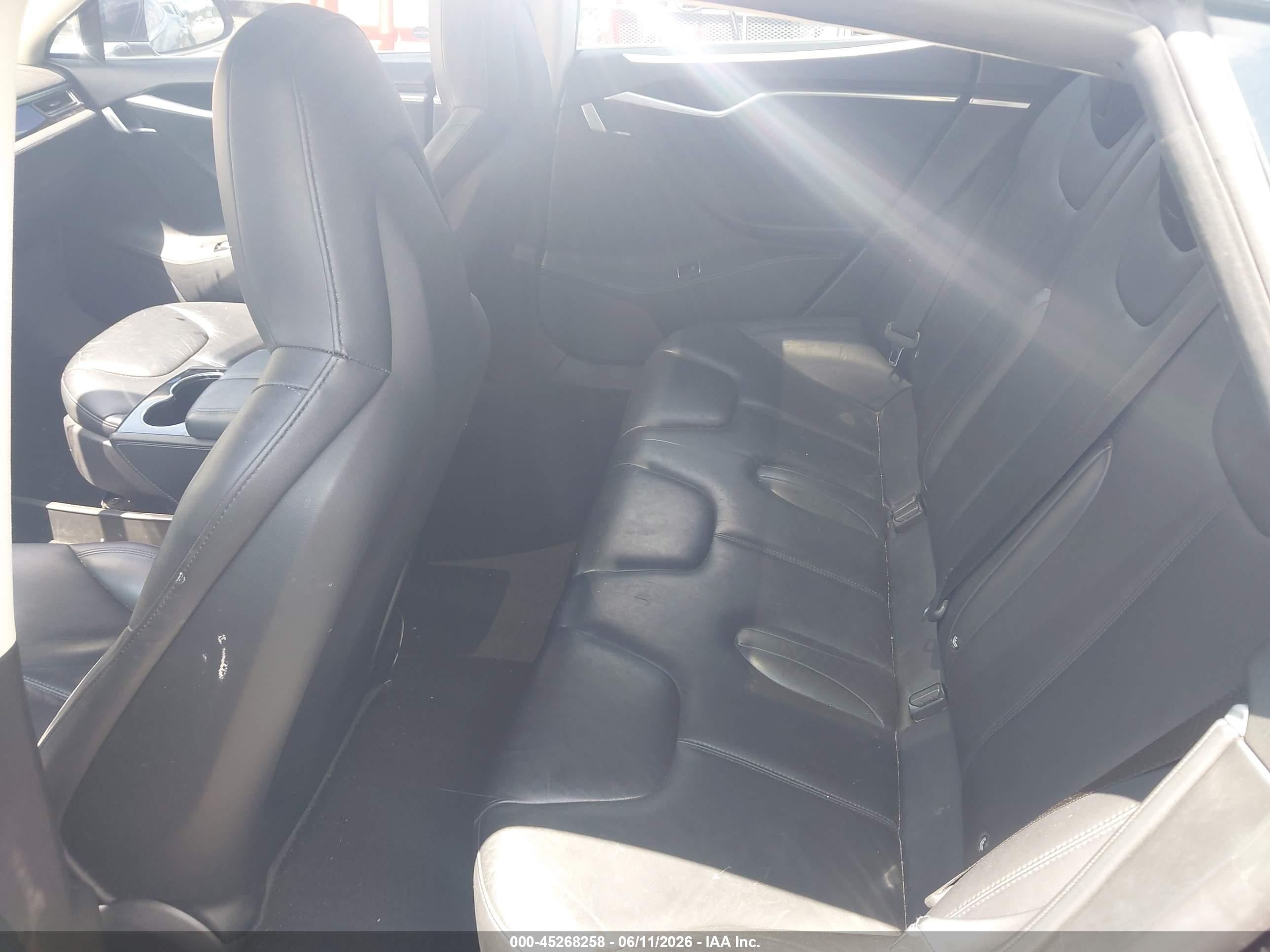 2014 Tesla Model S P85 Blue vin: 5YJSA1H10EFP57286