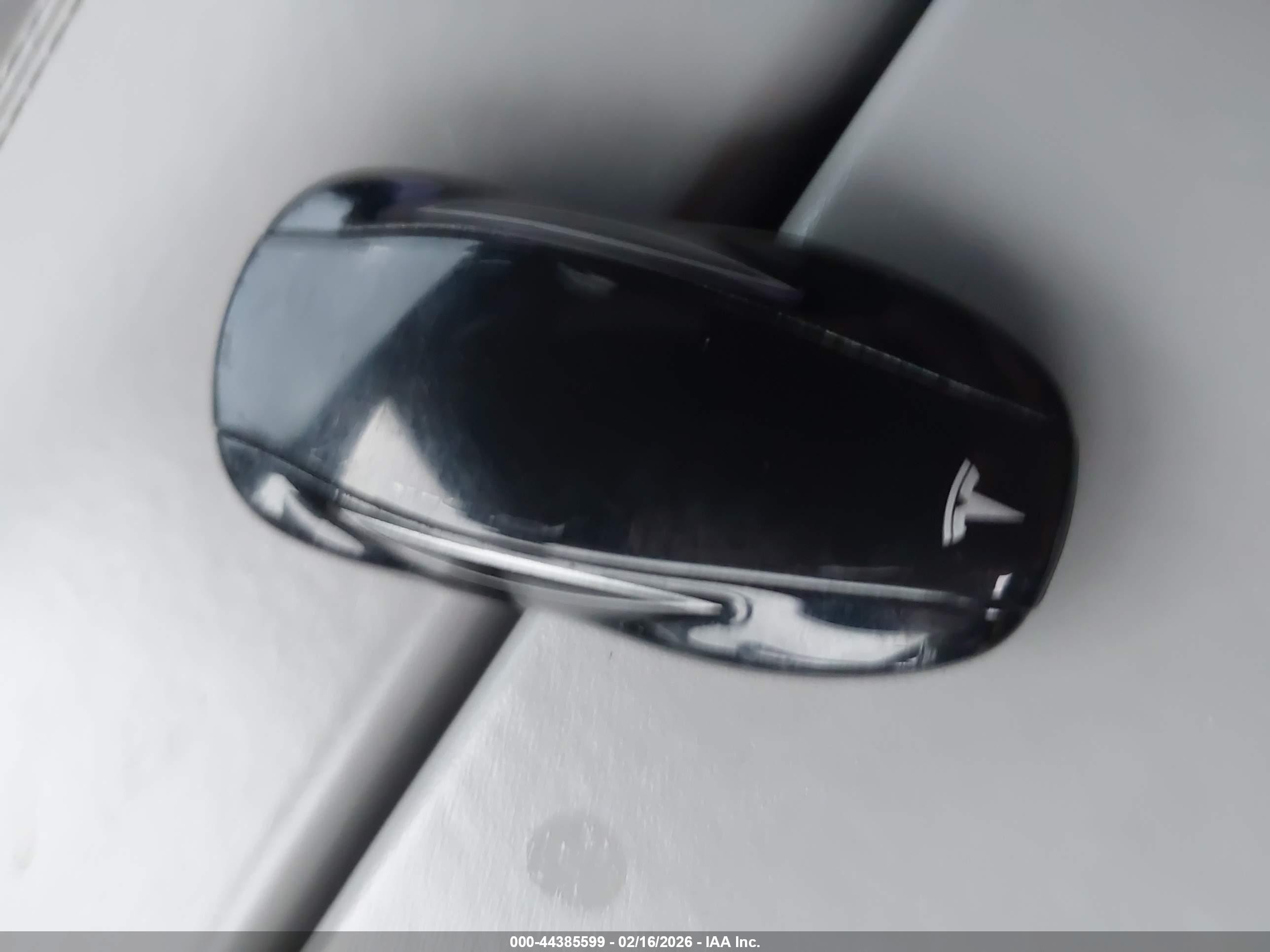 2014 Tesla Model S P85 Black vin: 5YJSA1H10EFP61211