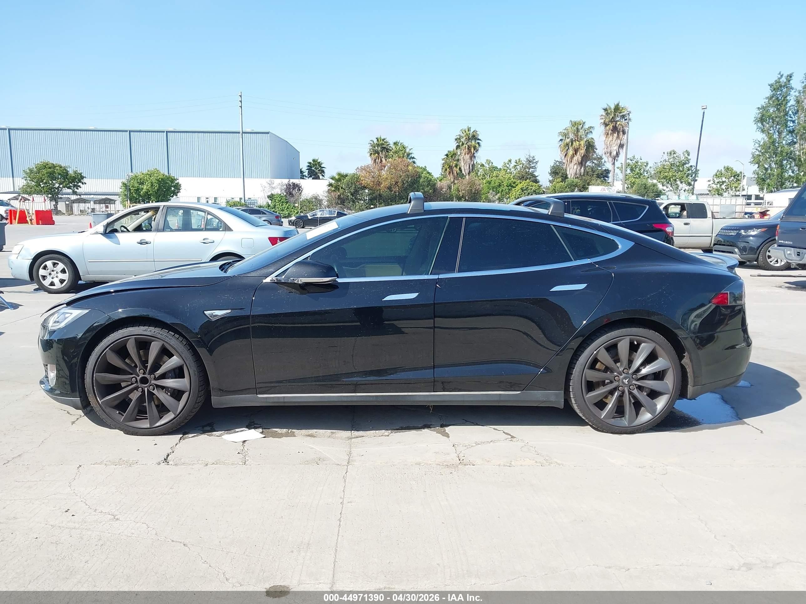 2014 Tesla Model S P85 Black vin: 5YJSA1H11EFP29464