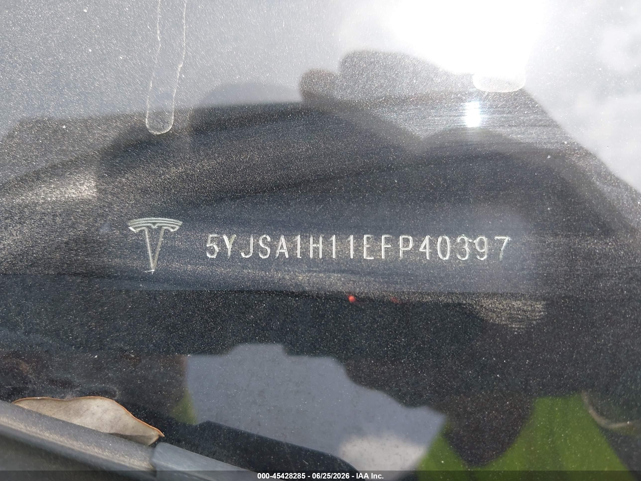 2014 Tesla Model S P85 Black vin: 5YJSA1H11EFP40397