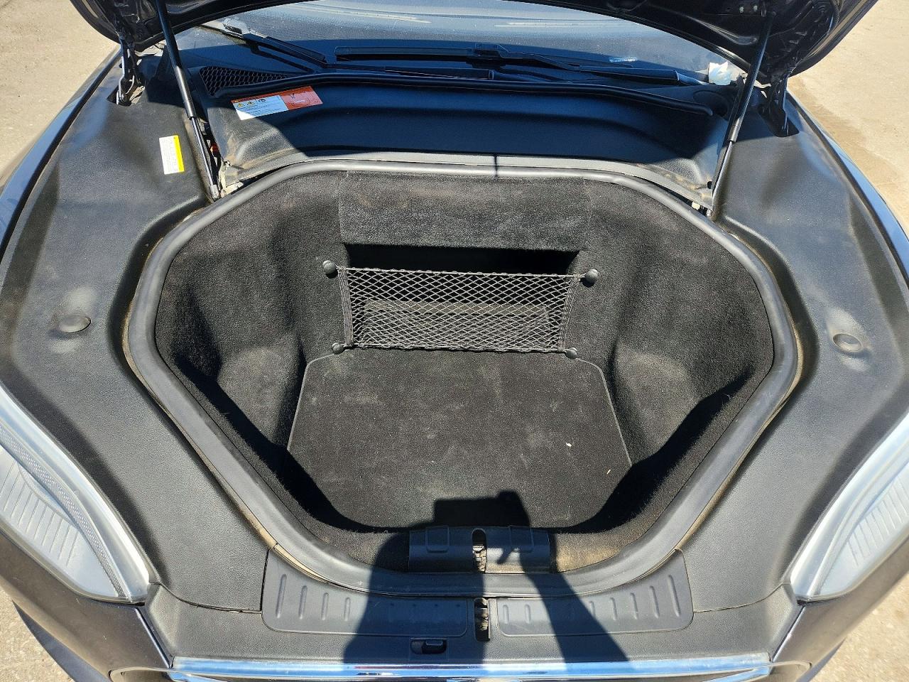 2014 Tesla Model S Gray vin: 5YJSA1H12EFP60545