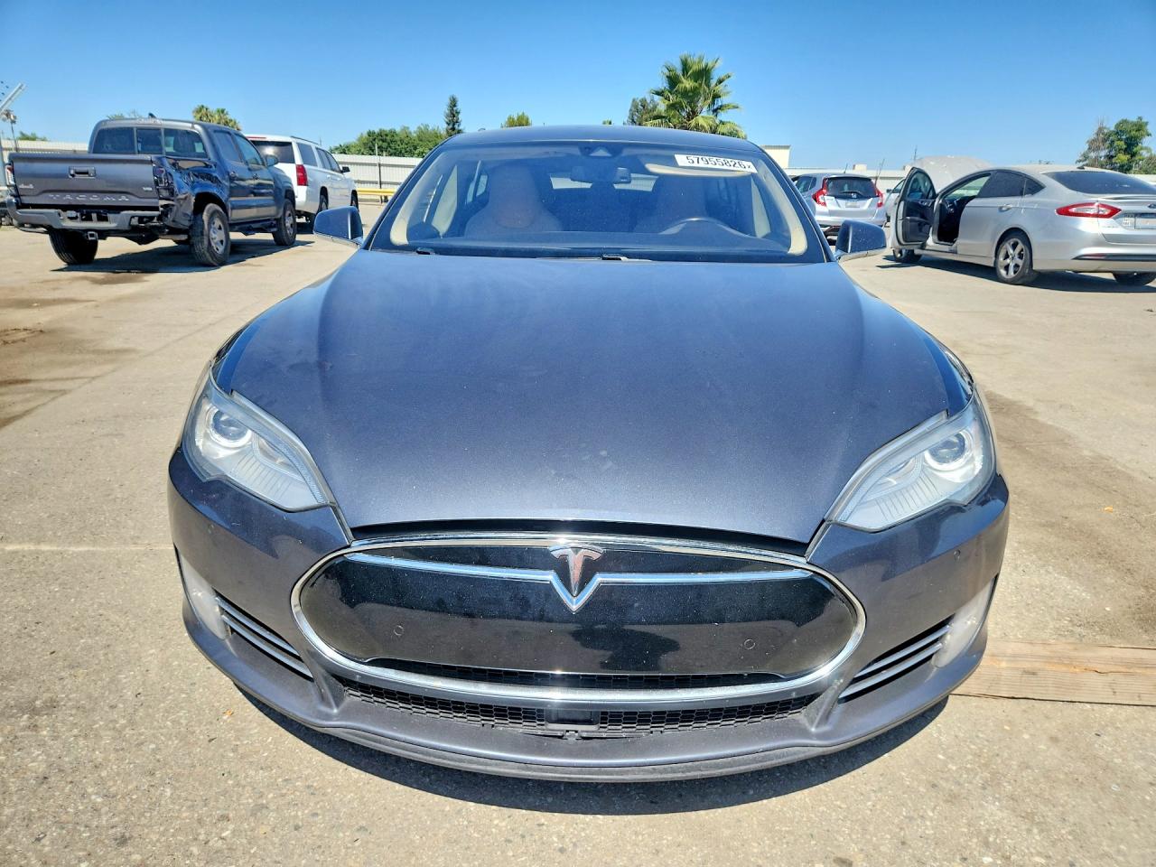 2014 Tesla Model S Gray vin: 5YJSA1H12EFP60545