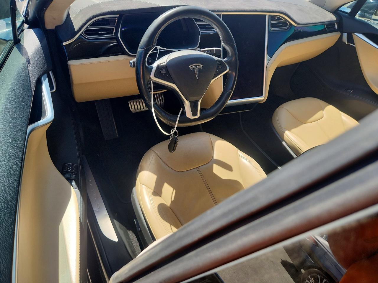 2014 Tesla Model S Gray vin: 5YJSA1H12EFP60545