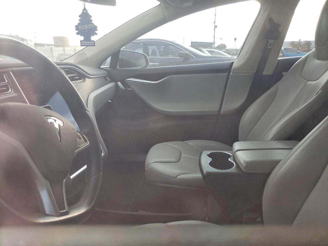 2014 Tesla Model S Silver vin: 5YJSA1H12EFP63896