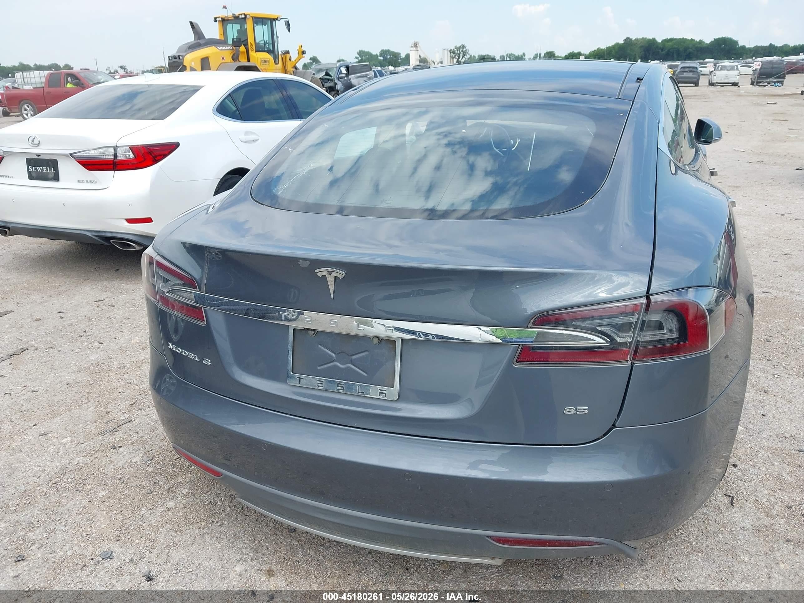 2014 Tesla Model S P85 Серый vin: 5YJSA1H13EFP38375