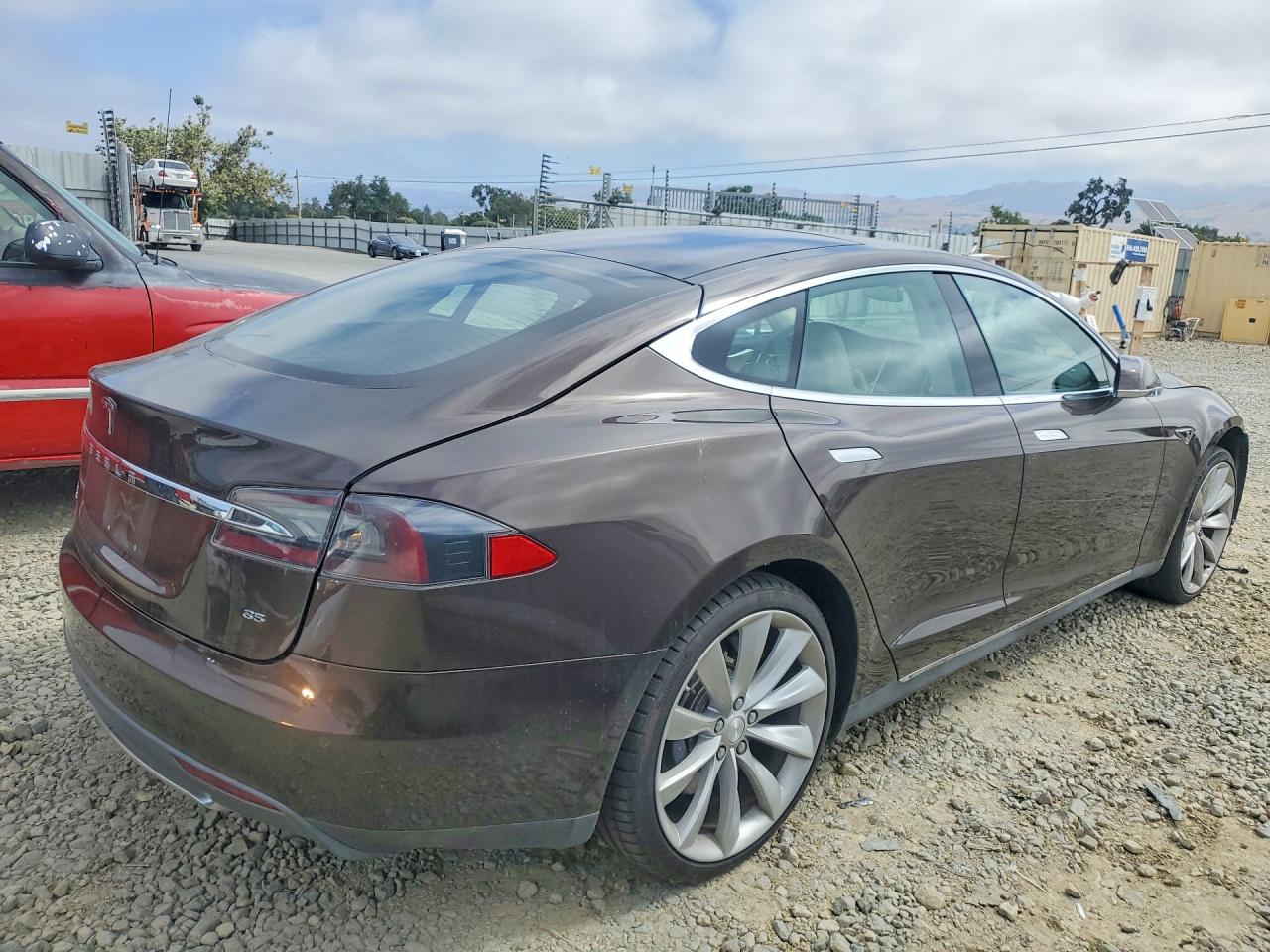 2014 Tesla Model S Brown vin: 5YJSA1H13EFP50056