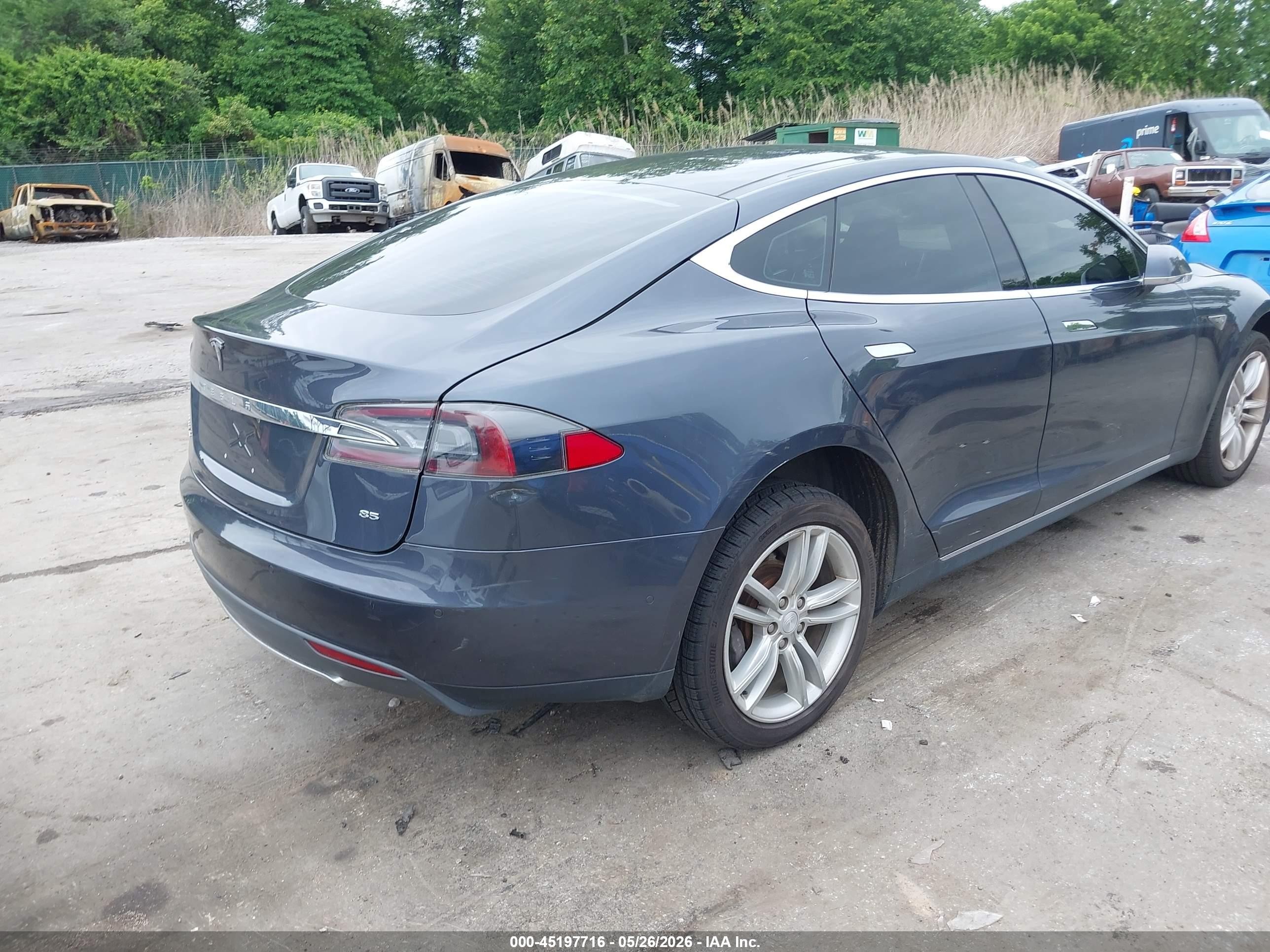 2014 Tesla Model S P85 Blue vin: 5YJSA1H13EFP50543