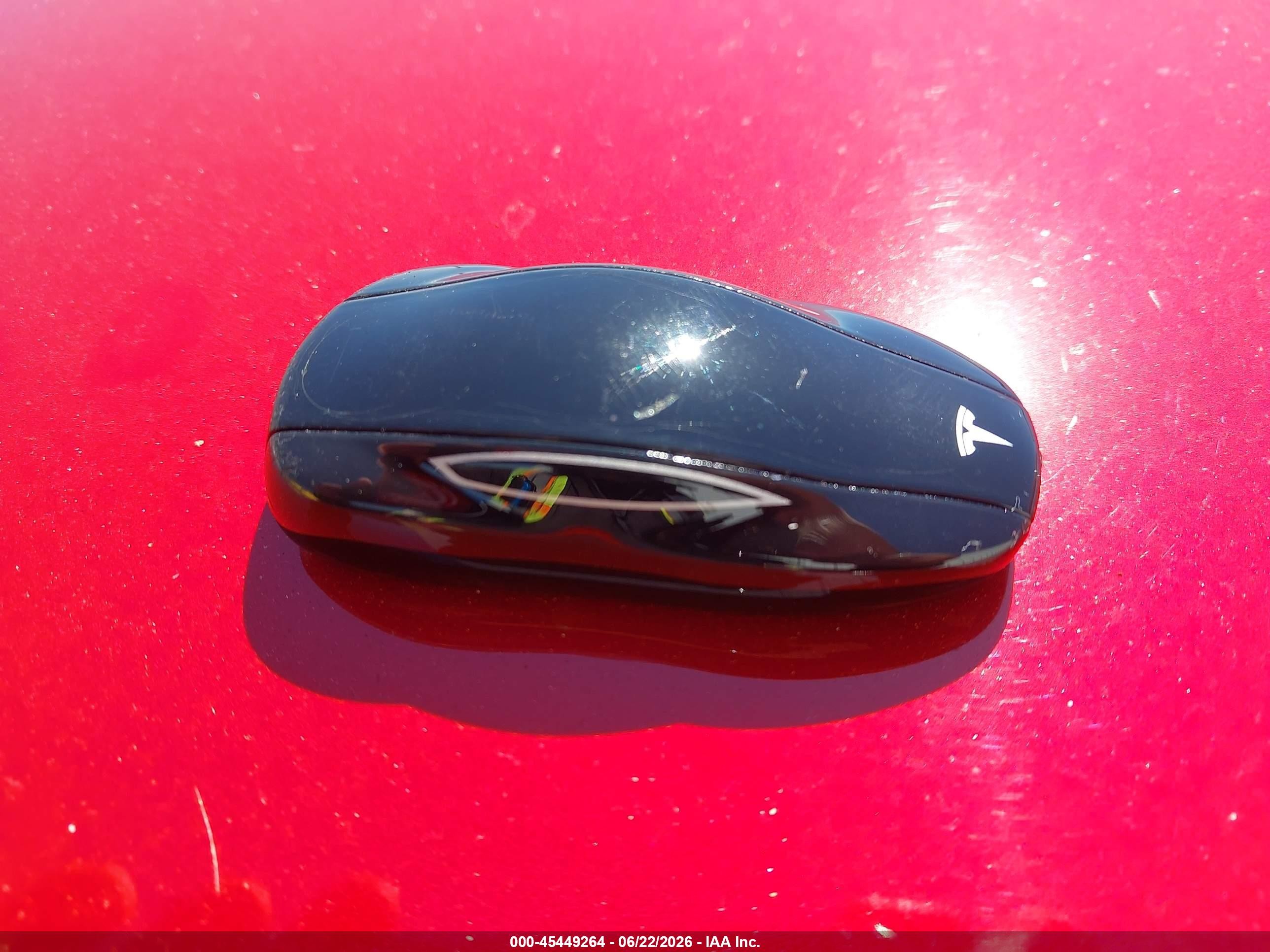 2014 Tesla Model S P85 Red vin: 5YJSA1H13EFP67469