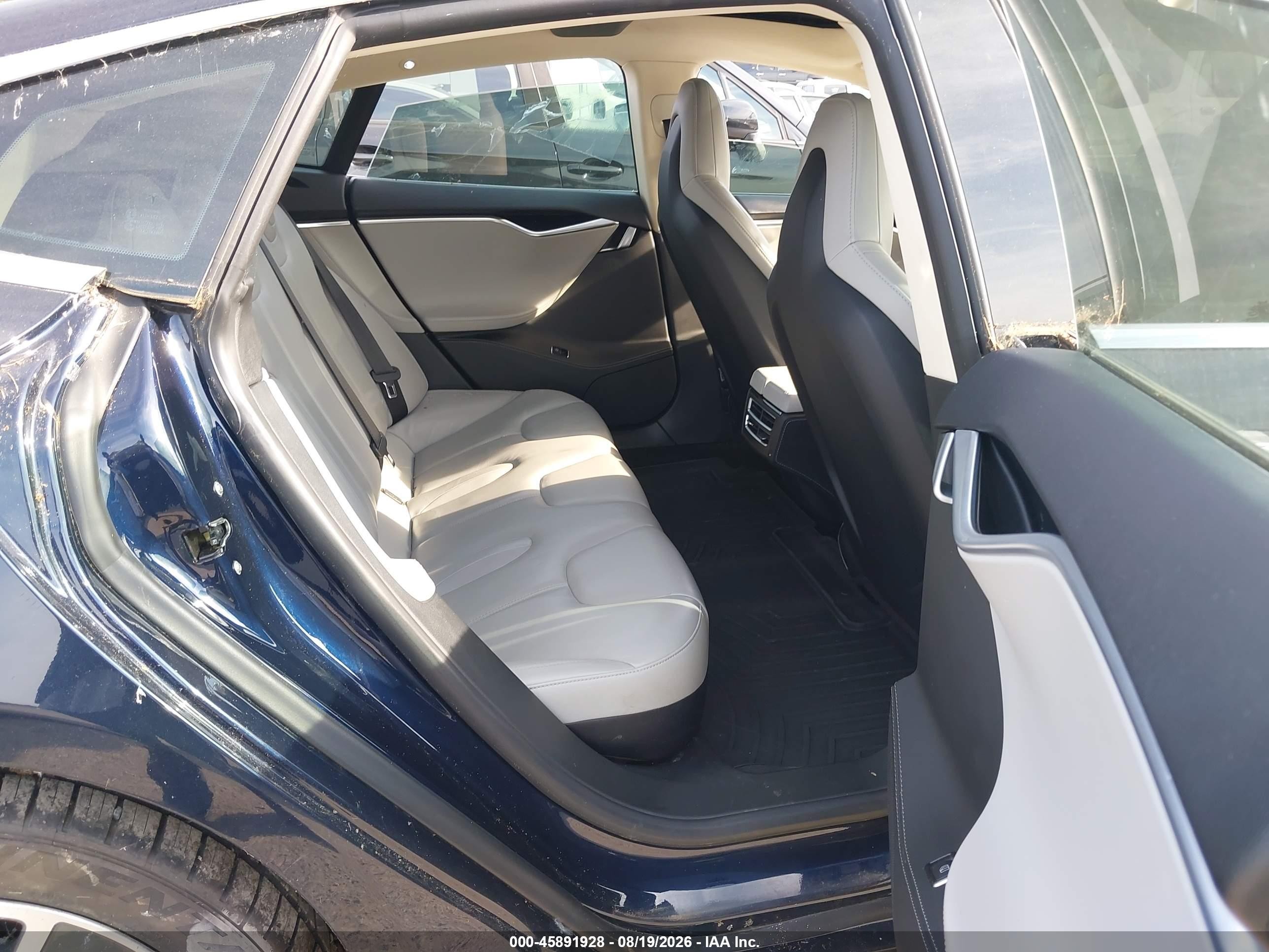 2014 Tesla Model S P85 Dark Blue vin: 5YJSA1H14EFP50339