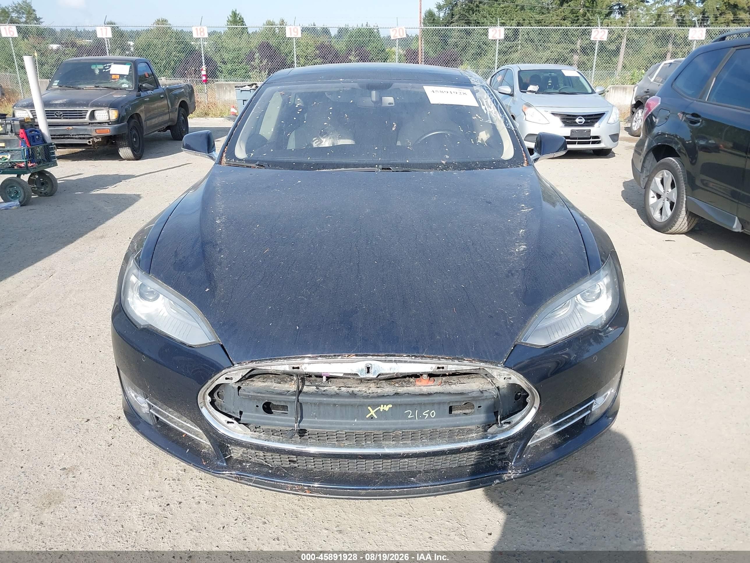 2014 Tesla Model S P85 Dark Blue vin: 5YJSA1H14EFP50339