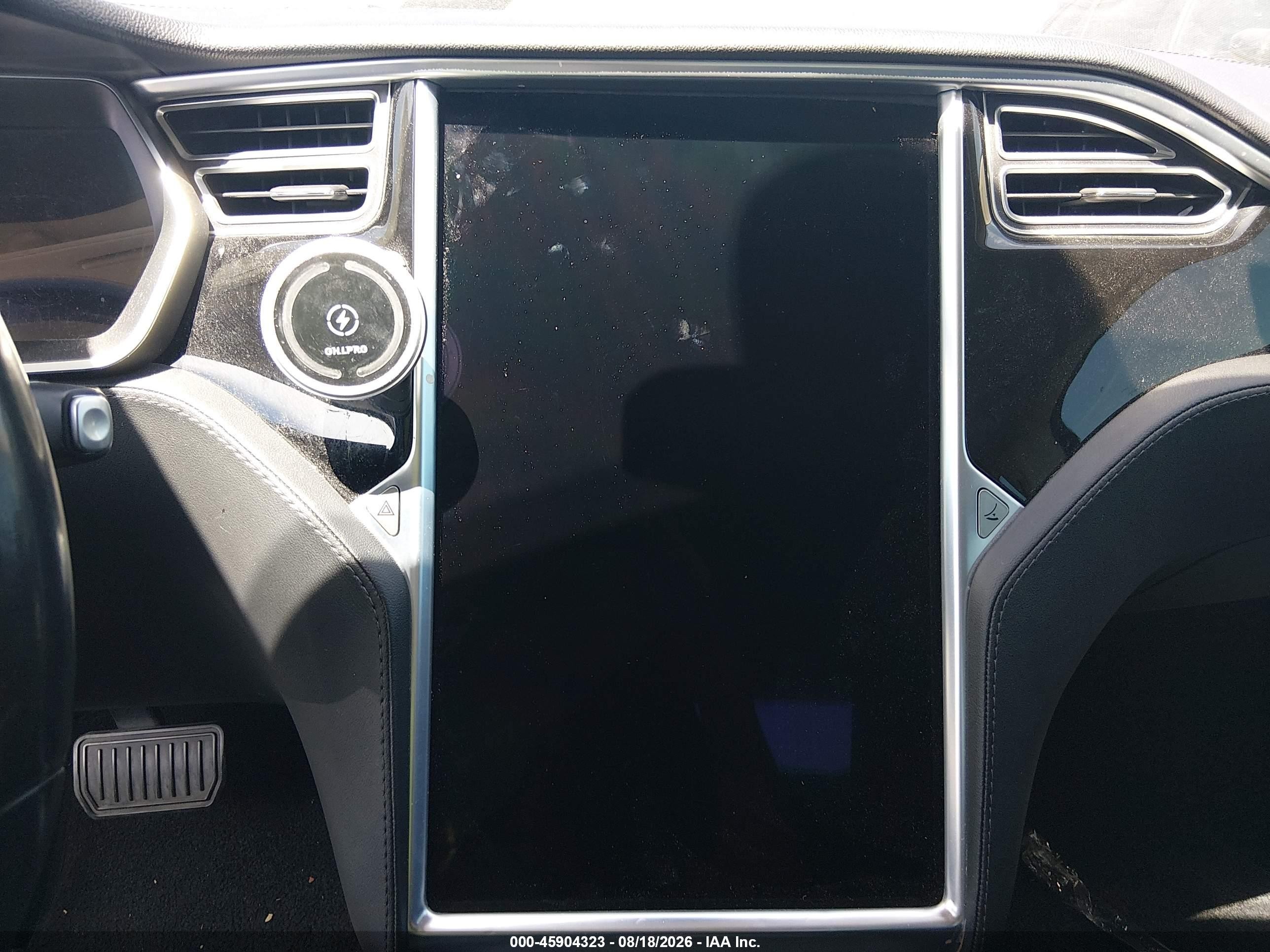 2014 Tesla Model S P85 White vin: 5YJSA1H14EFP52947