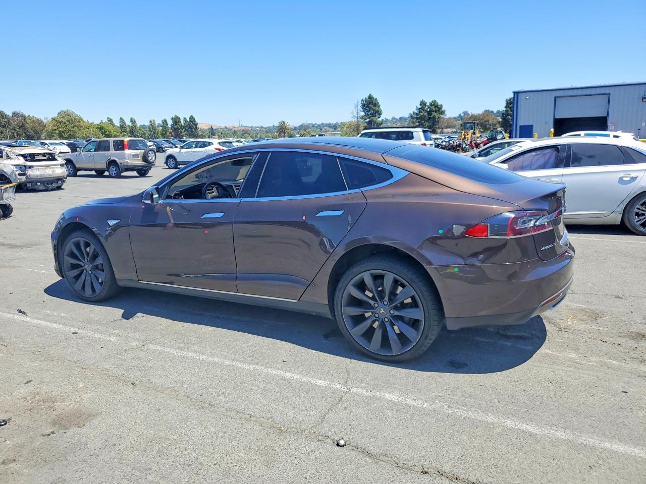 2014 Tesla Model S Brown vin: 5YJSA1H15EFP50303