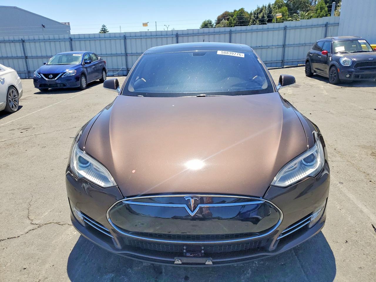 2014 Tesla Model S Brown vin: 5YJSA1H15EFP50303