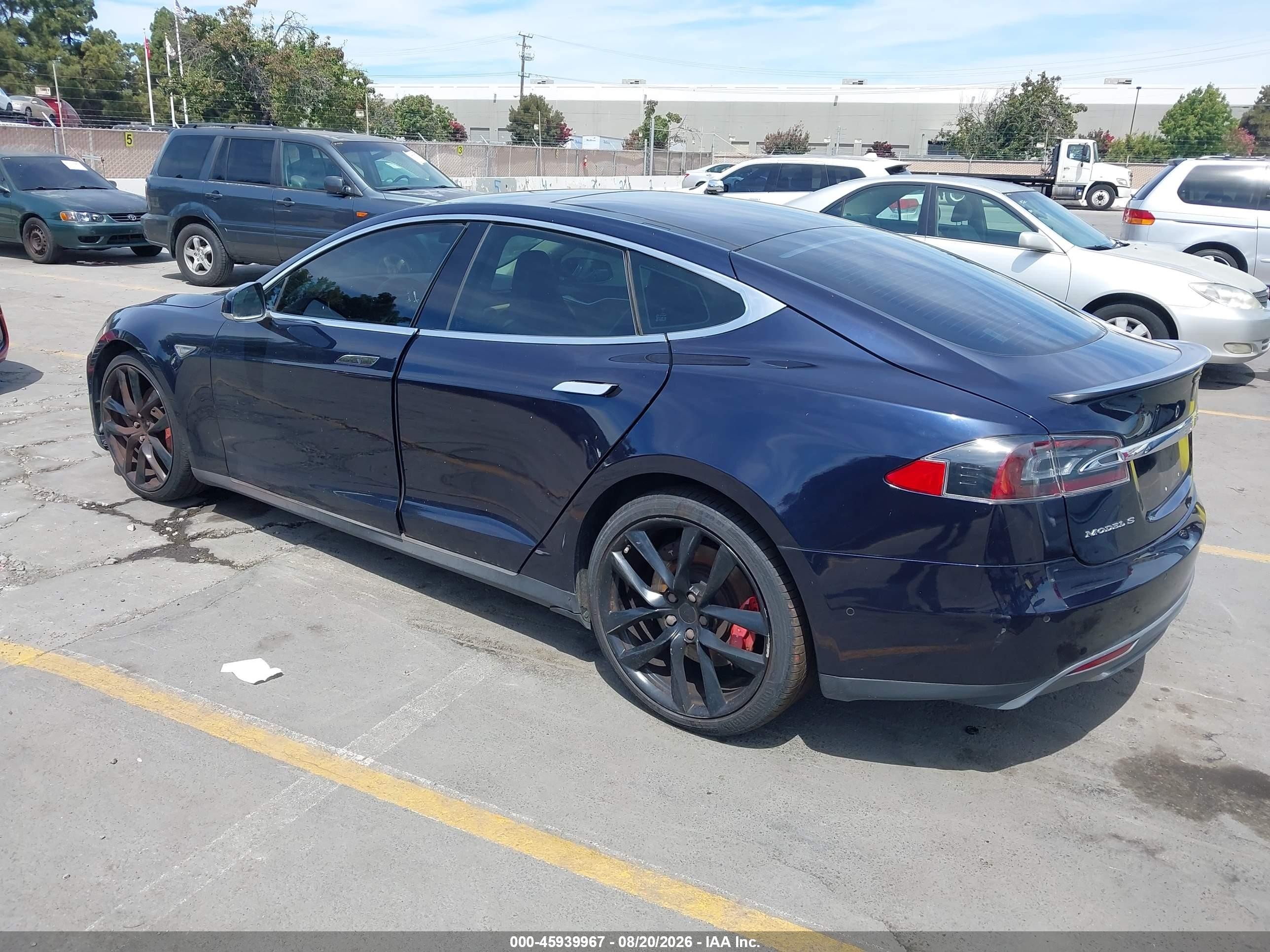 2014 Tesla Model S P85 Blue vin: 5YJSA1H15EFP54030
