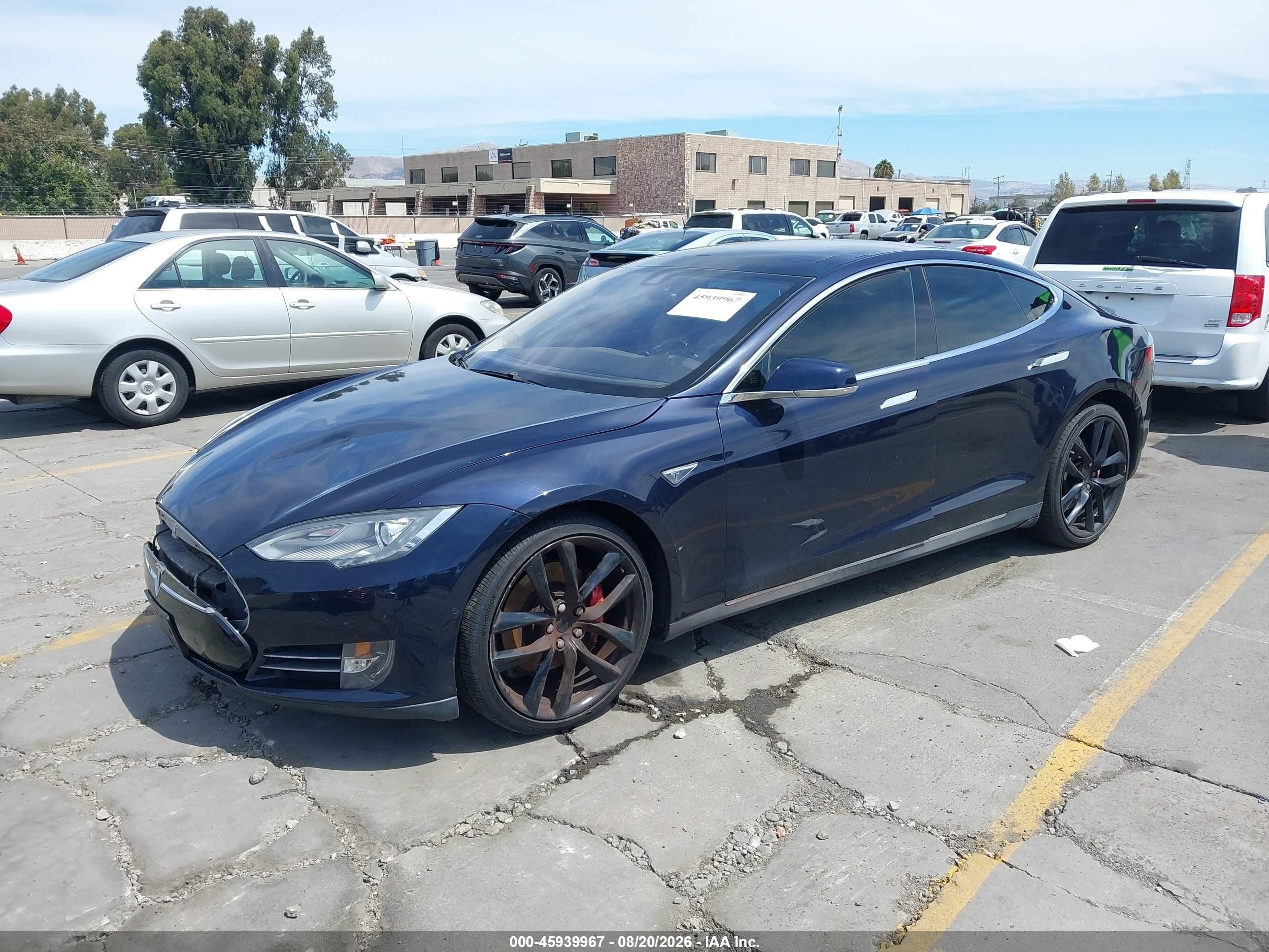 2014 Tesla Model S P85 Blue vin: 5YJSA1H15EFP54030