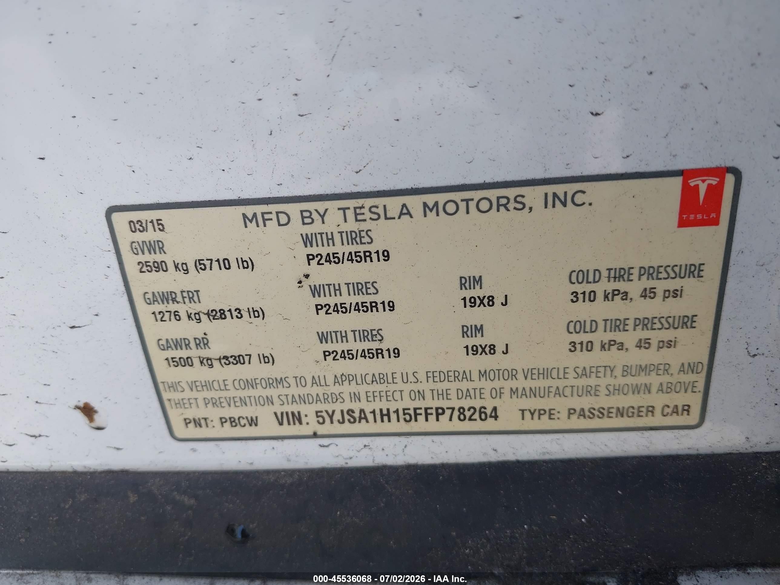 2015 Tesla Model S   White vin: 5YJSA1H15FFP78264