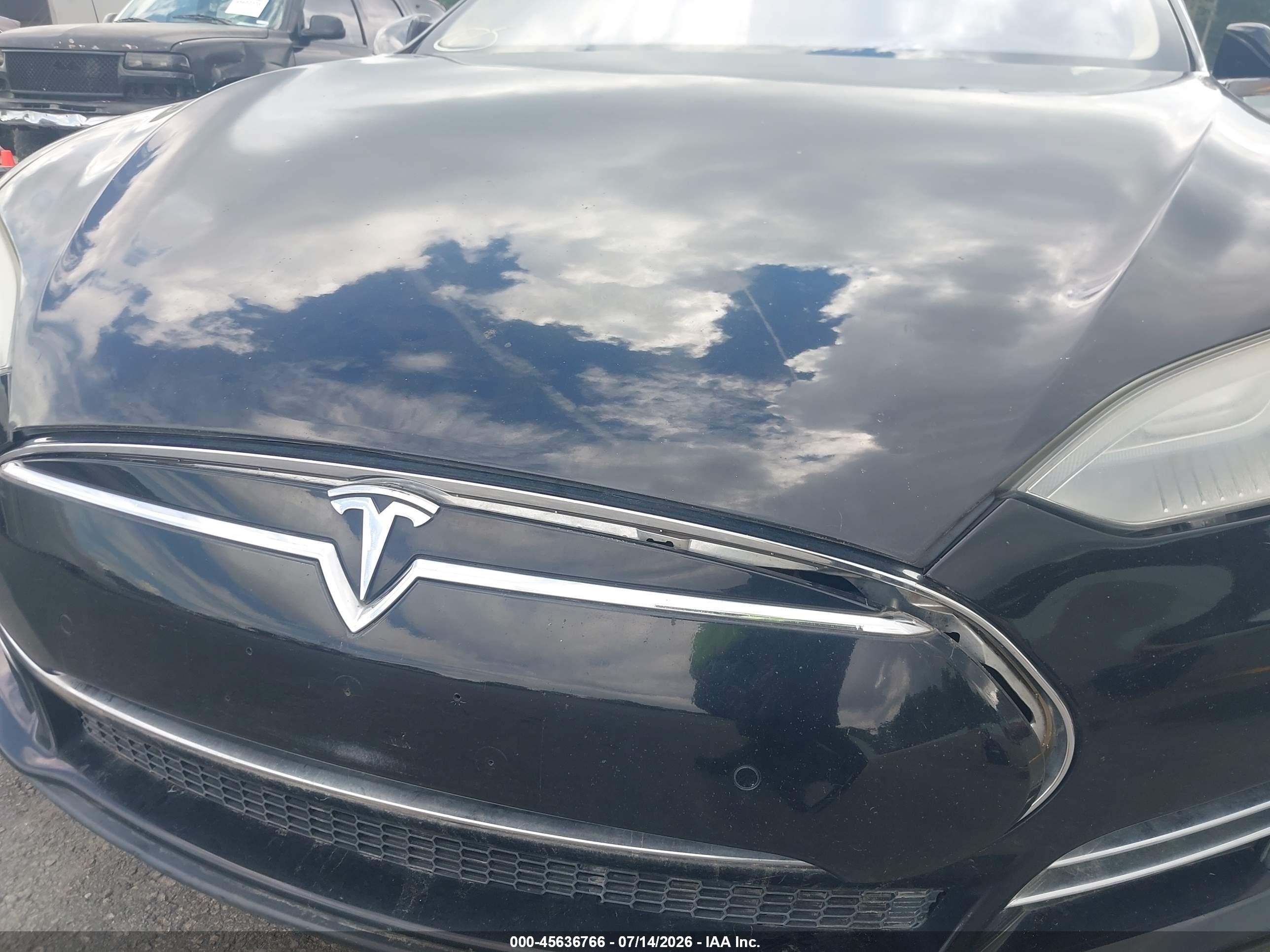 2014 Tesla Model S P85 Black vin: 5YJSA1H16EFP45613