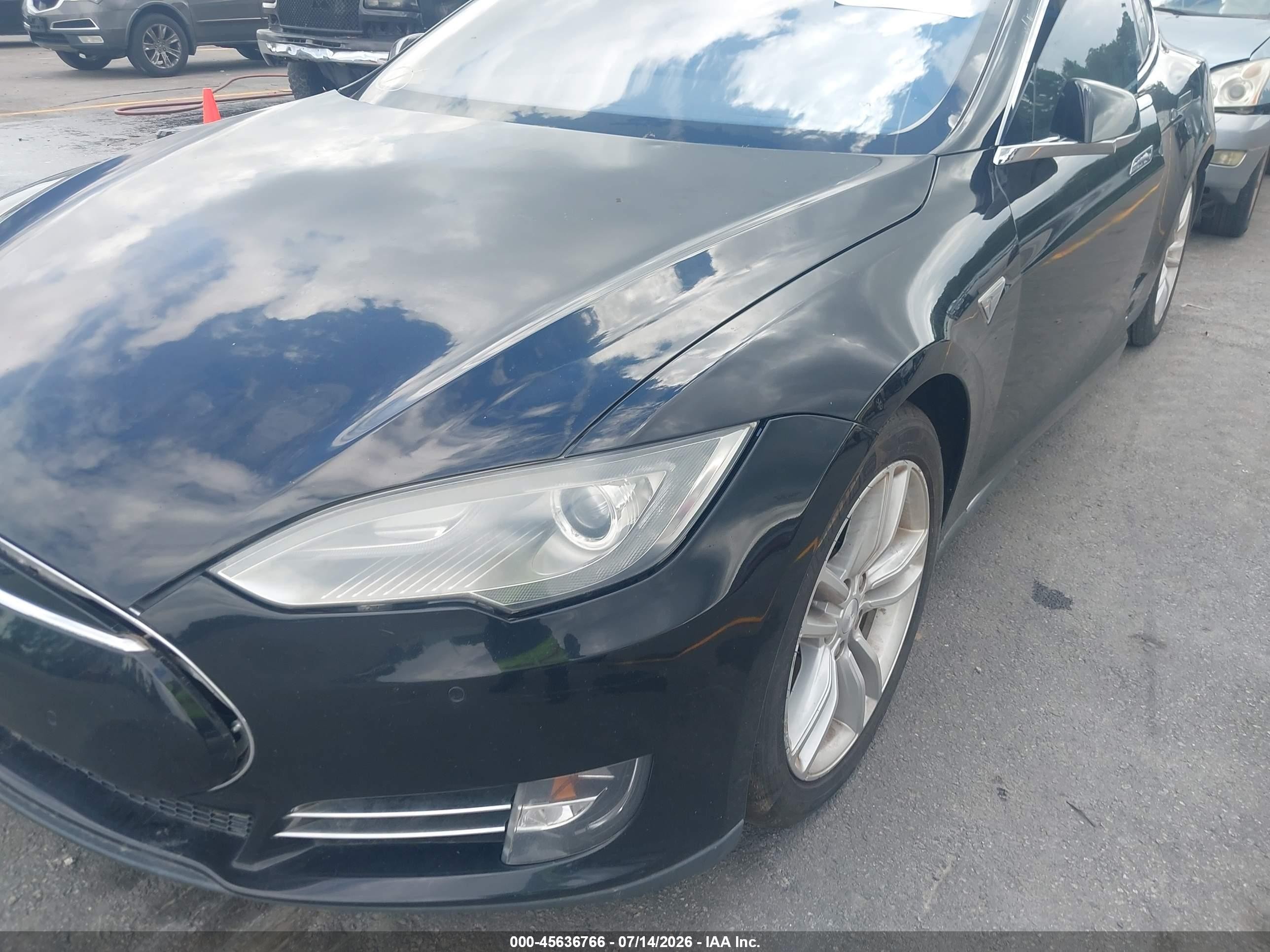 2014 Tesla Model S P85 Black vin: 5YJSA1H16EFP45613