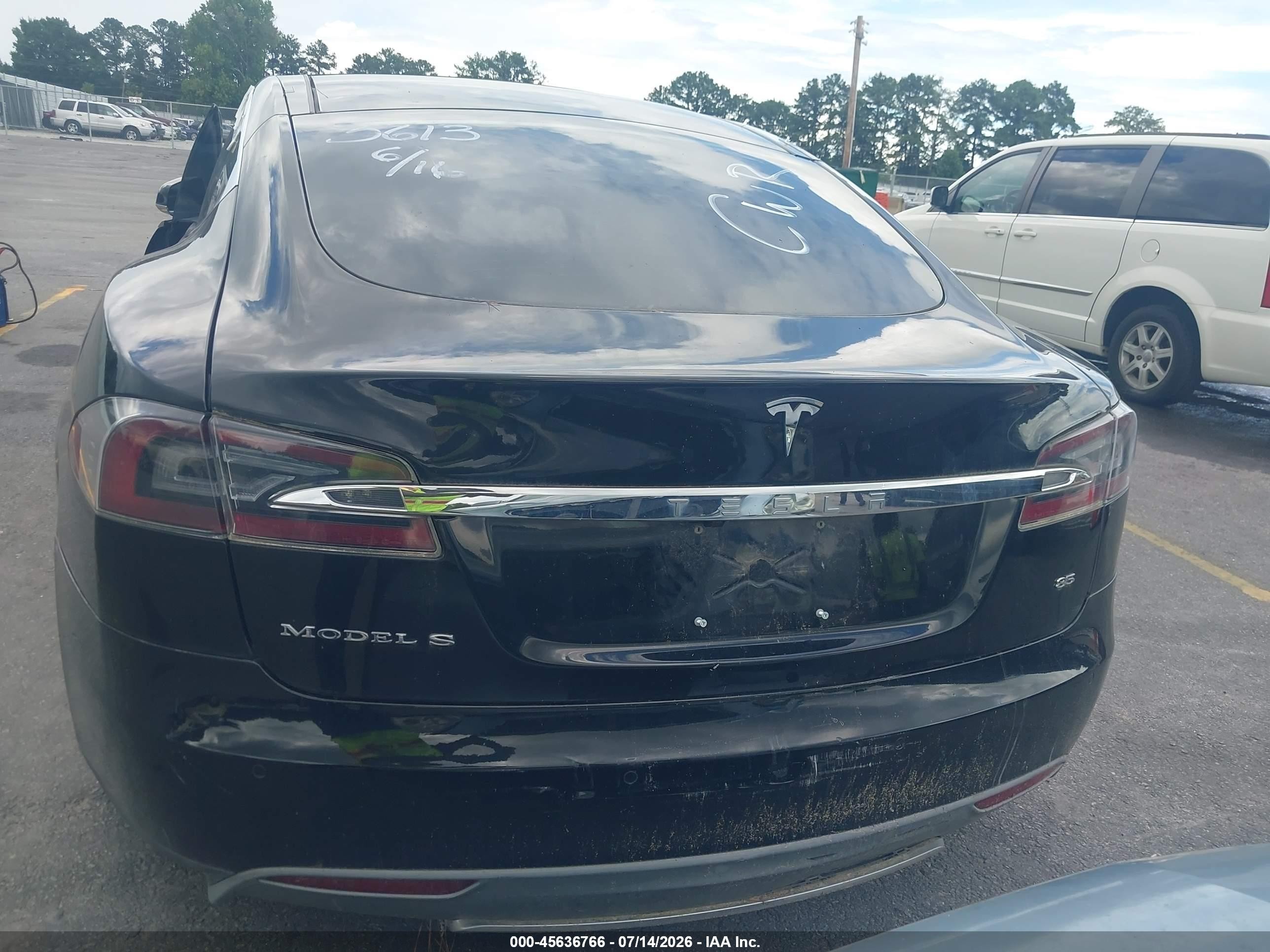 2014 Tesla Model S P85 Black vin: 5YJSA1H16EFP45613