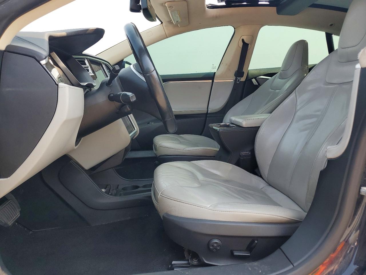 2014 Tesla Model S Black vin: 5YJSA1H16EFP46759