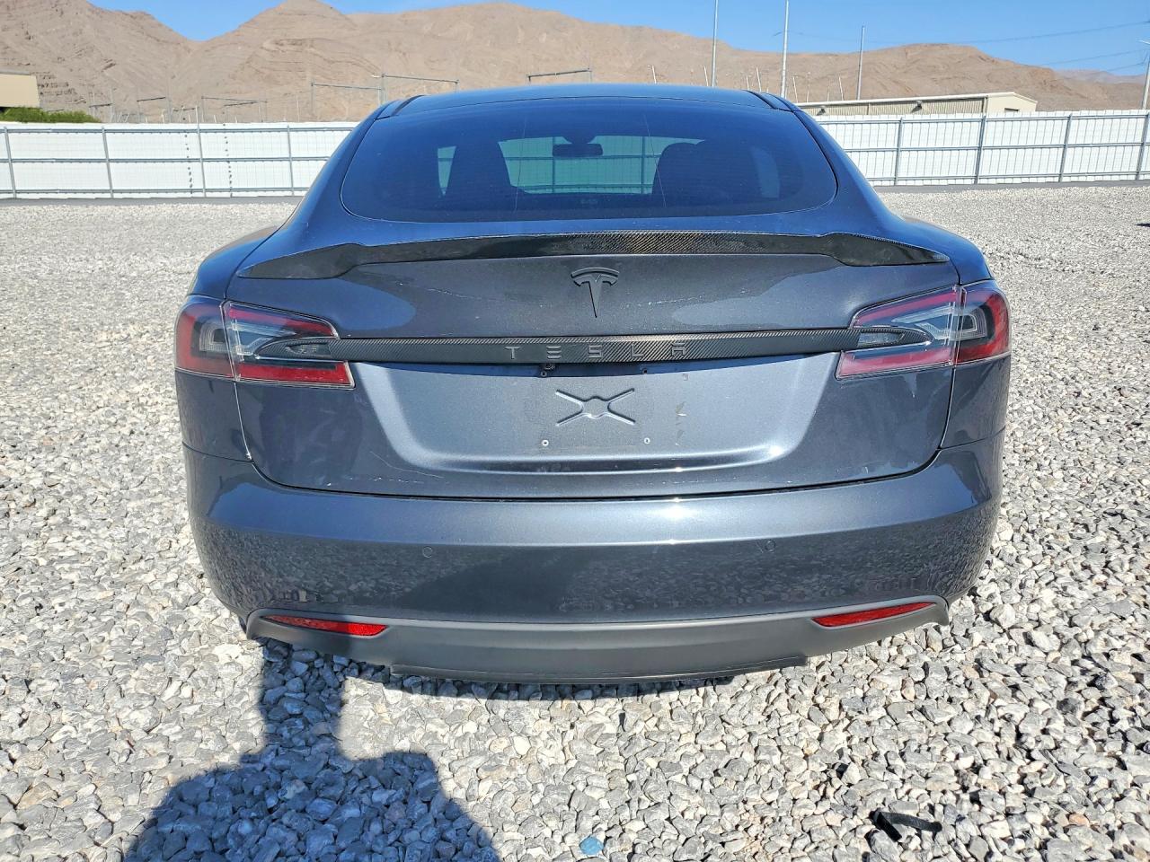 2014 Tesla Model S Gray vin: 5YJSA1H16EFP50942