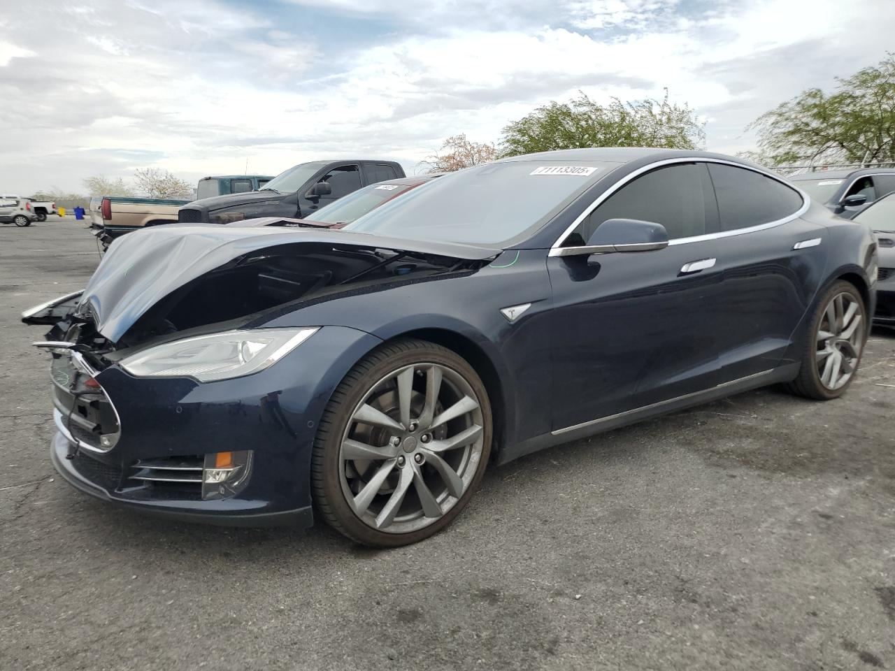 2014 Tesla Model S Blue vin: 5YJSA1H16EFP63710