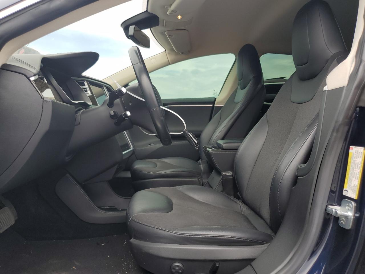2014 Tesla Model S Blue vin: 5YJSA1H16EFP63710