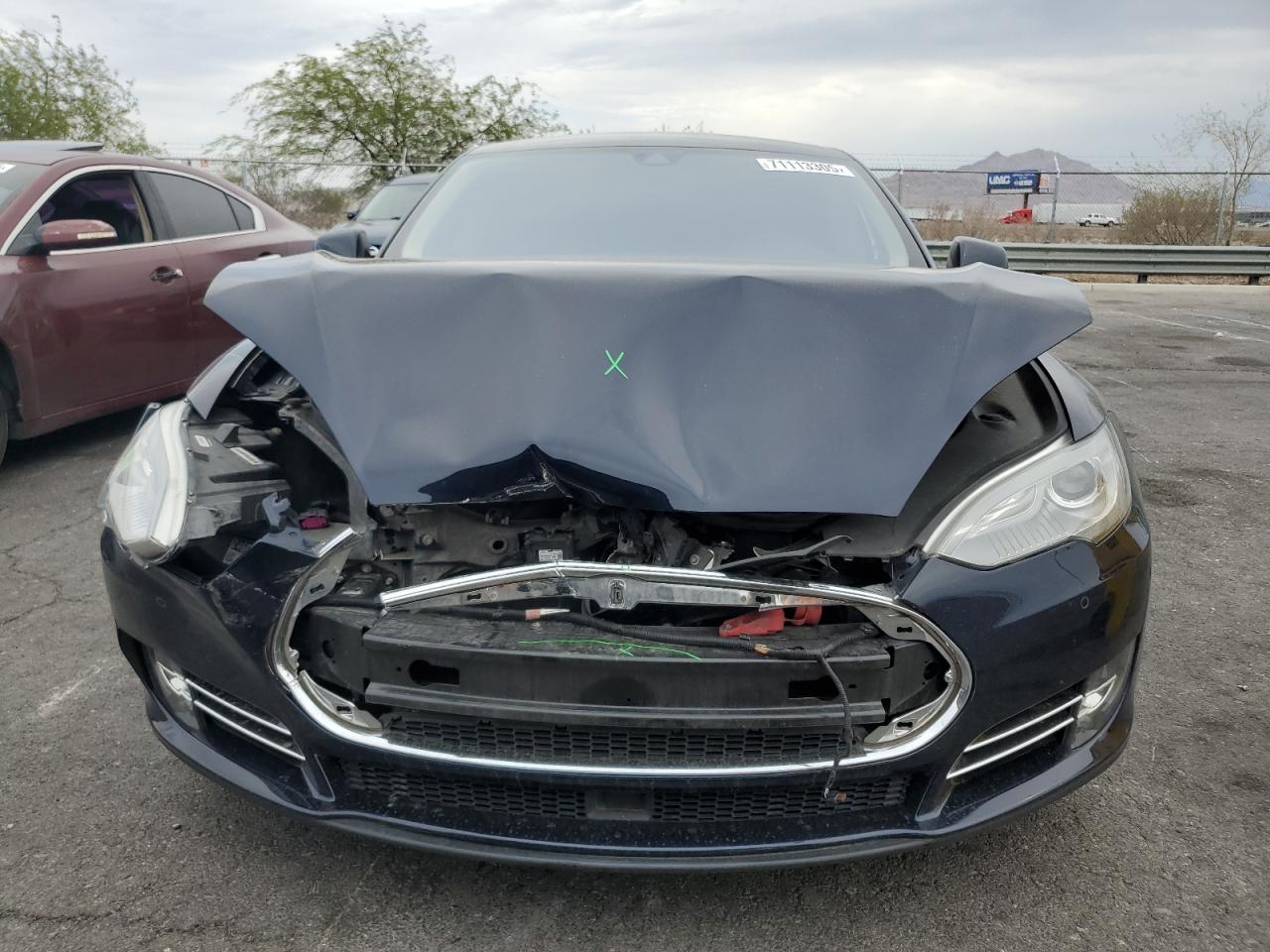 2014 Tesla Model S Blue vin: 5YJSA1H16EFP63710