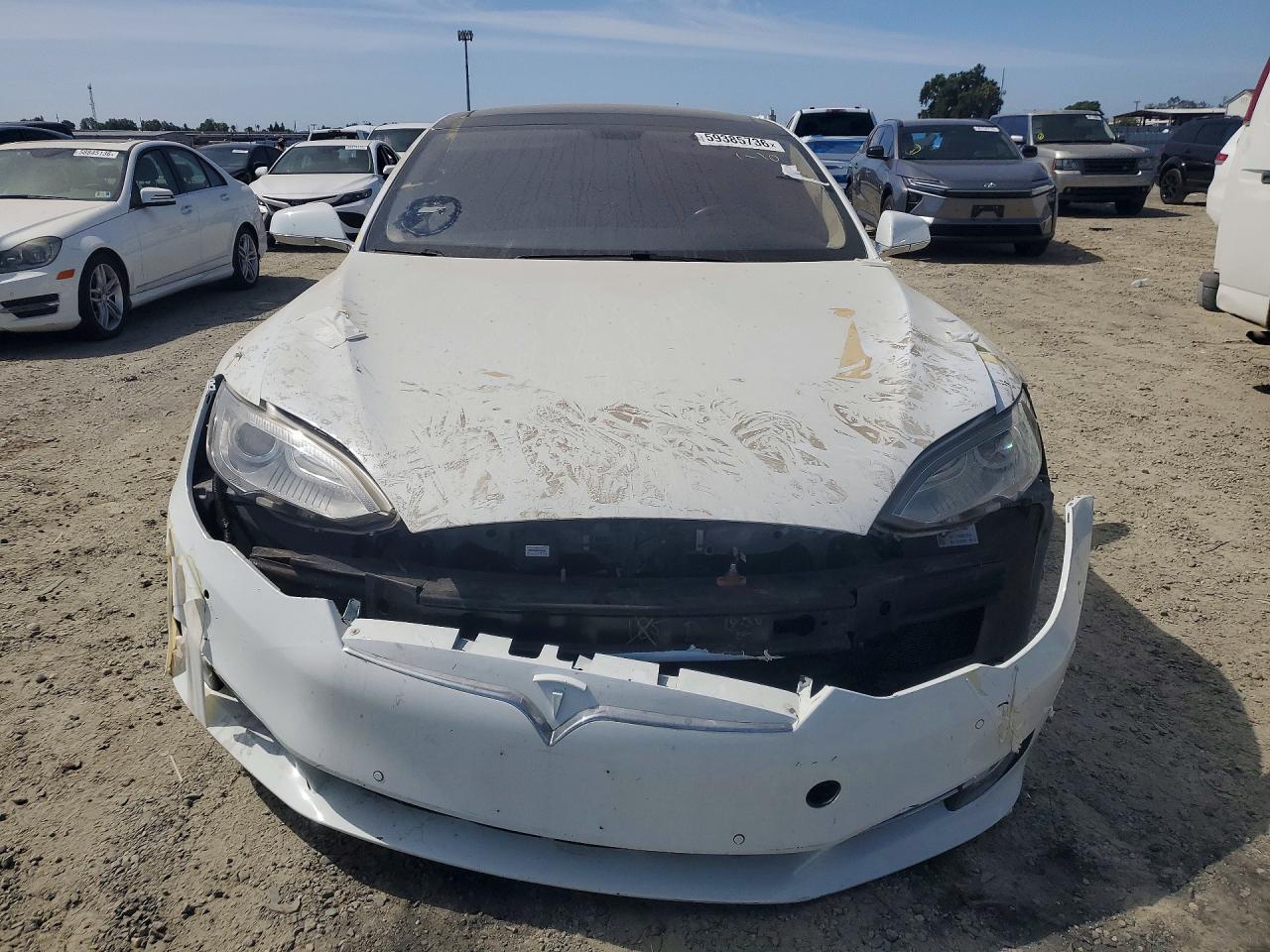 2014 Tesla Model S White vin: 5YJSA1H17EFP37763