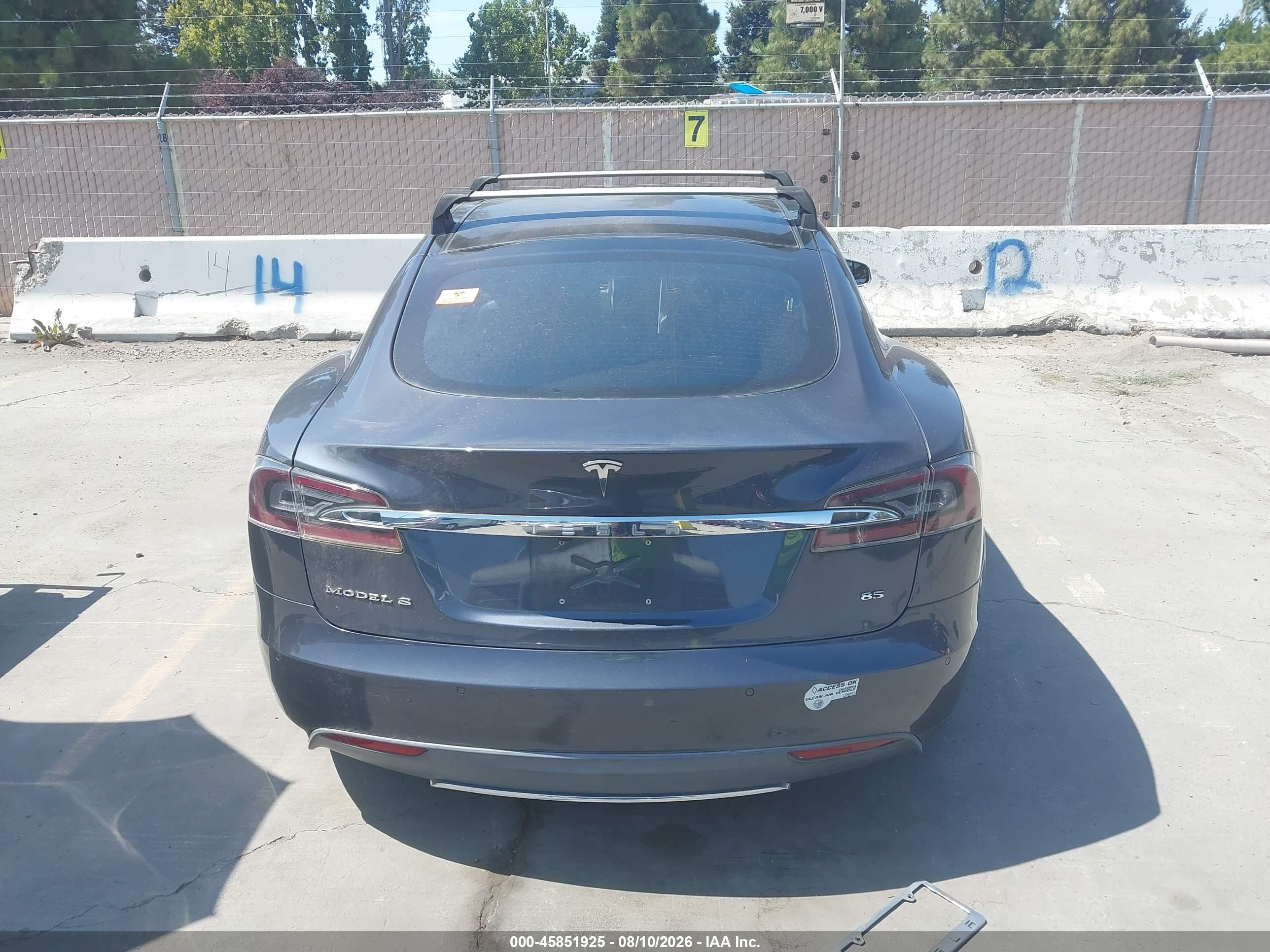 2014 Tesla Model S P85 Gray vin: 5YJSA1H17EFP46950