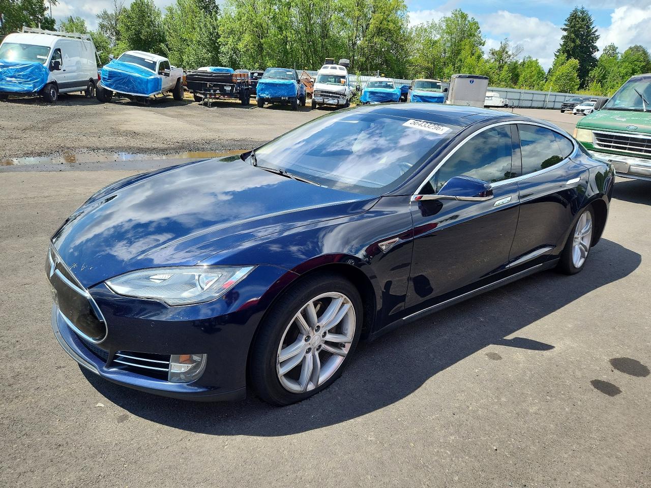 2014 Tesla Model S Blue vin: 5YJSA1H17EFP47435