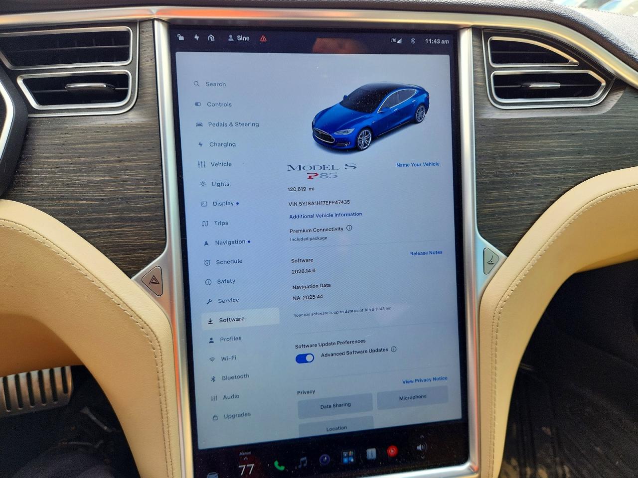 2014 Tesla Model S Blue vin: 5YJSA1H17EFP47435