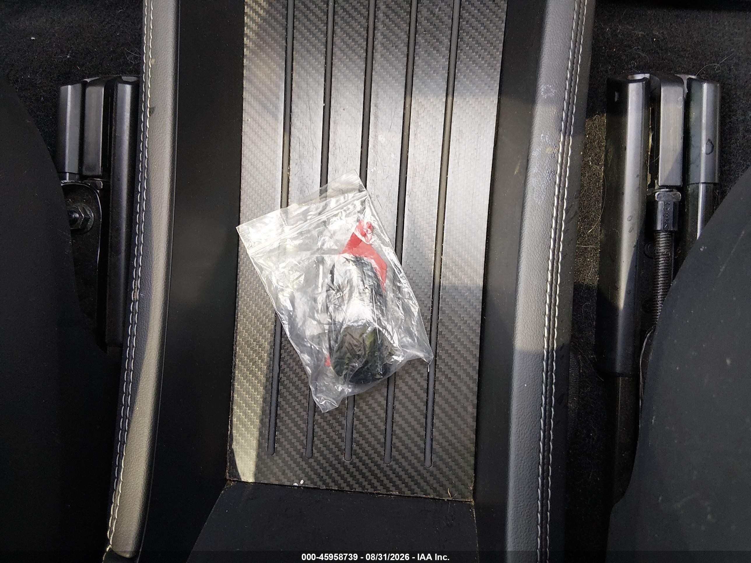 2015 Tesla Model S 60/70/85 Silver vin: 5YJSA1H17FF085423