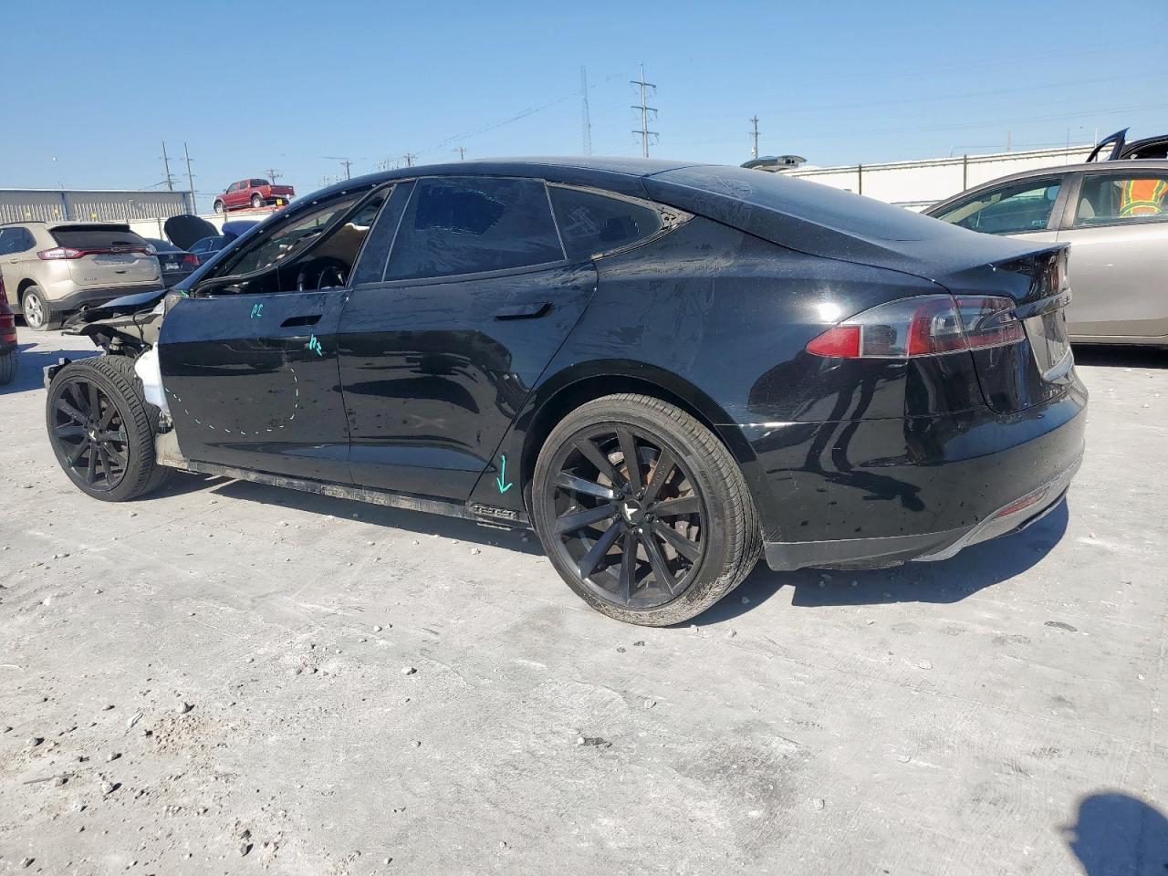 2014 Tesla Model S Black vin: 5YJSA1H18EFP29137