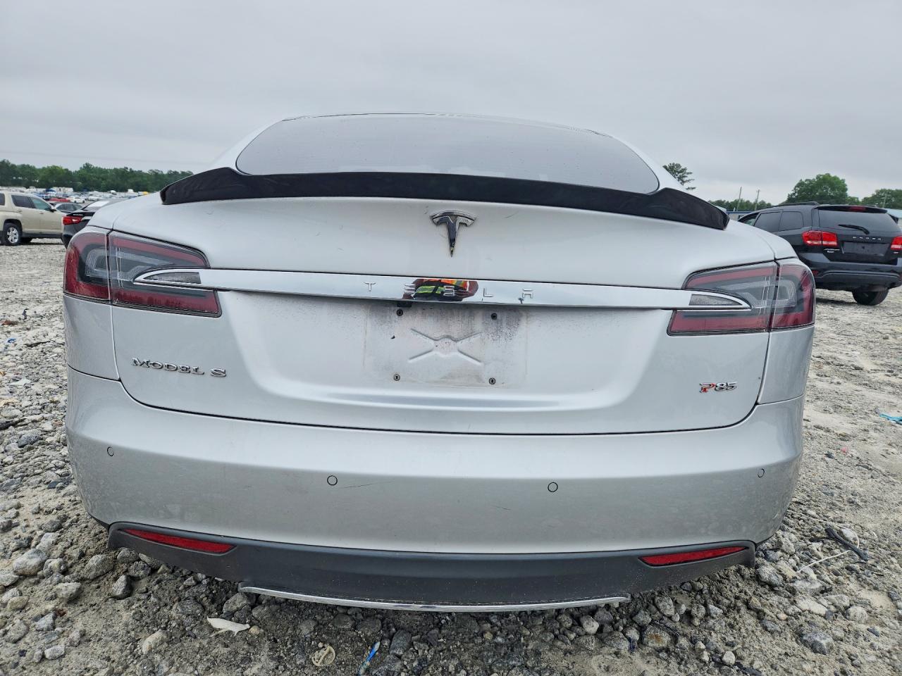 2014 Tesla Model S Silver vin: 5YJSA1H18EFP31745
