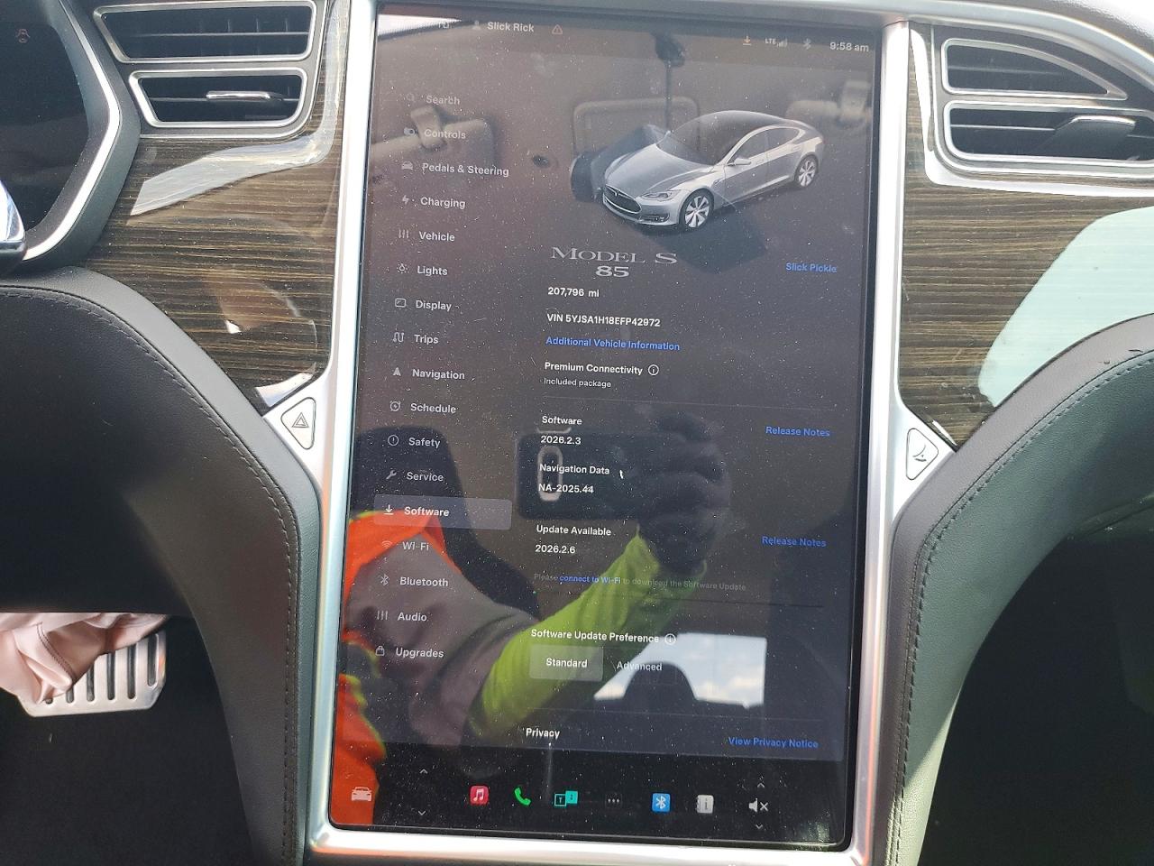 2014 Tesla Model S Серебряный vin: 5YJSA1H18EFP42972