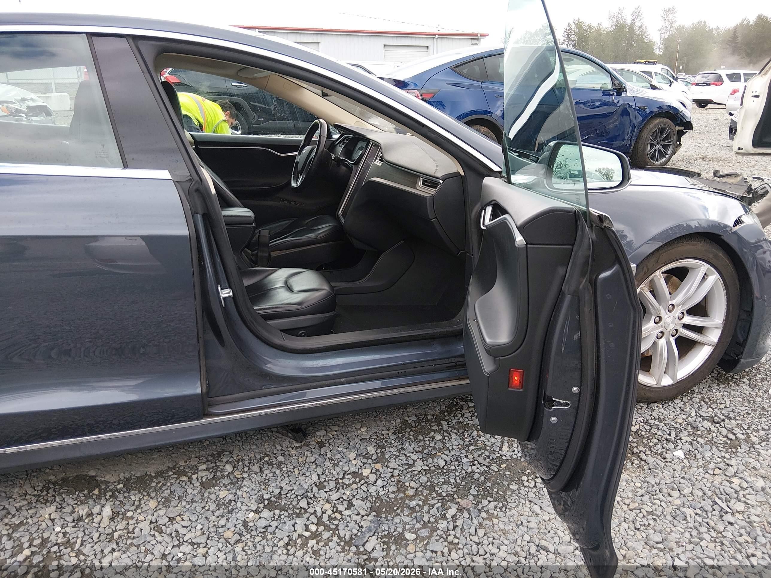 2014 Tesla Model S P85 Gray vin: 5YJSA1H18EFP53633
