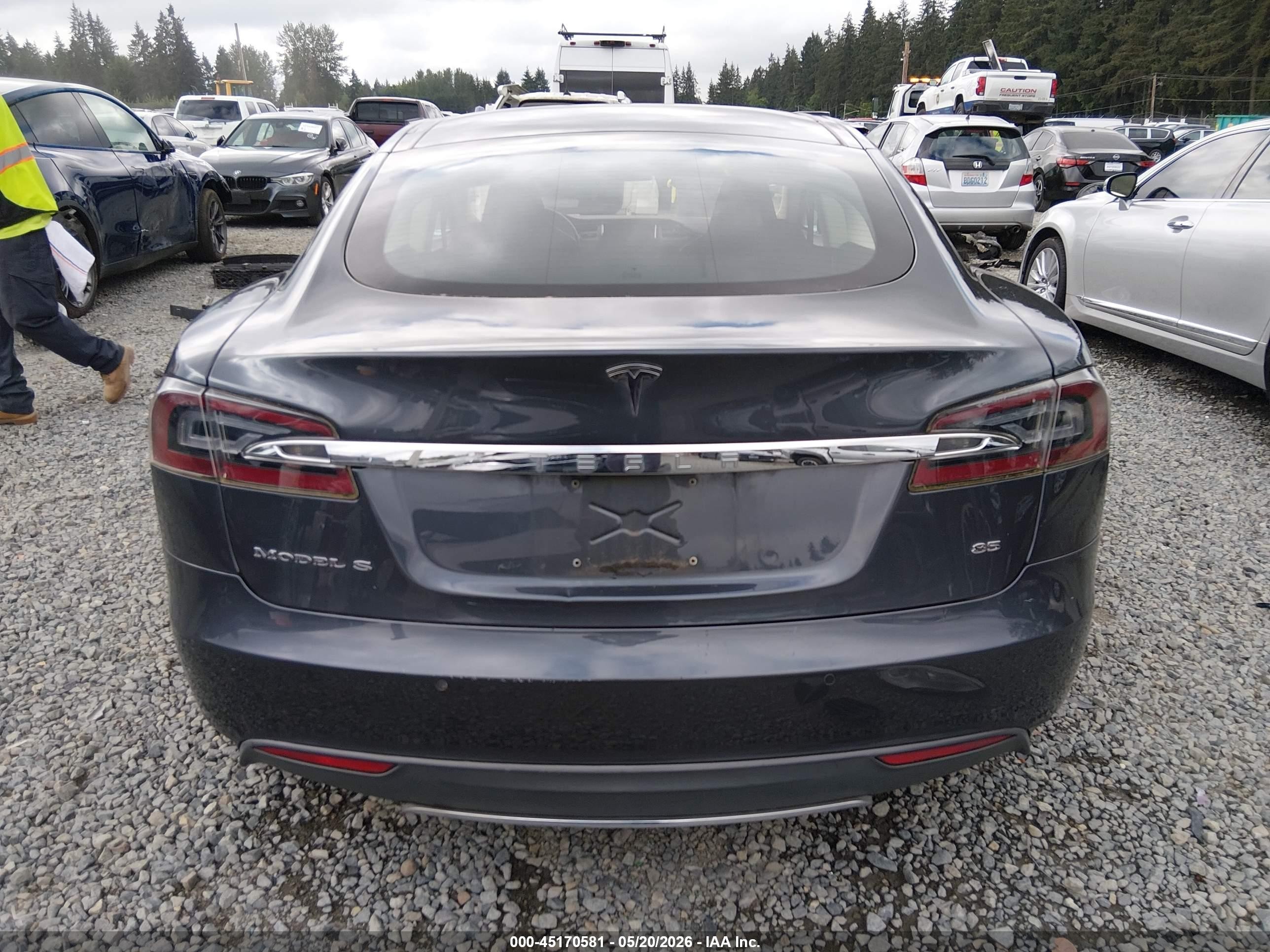 2014 Tesla Model S P85 Gray vin: 5YJSA1H18EFP53633