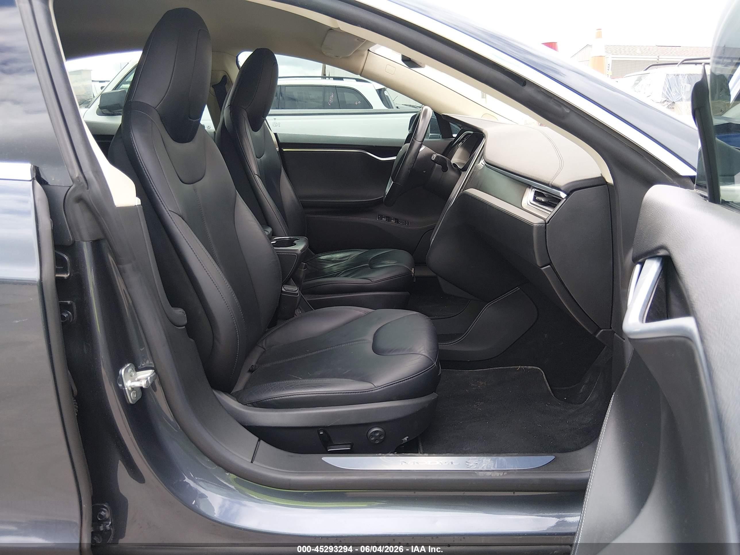 2014 Tesla Model S P85 Gray vin: 5YJSA1H18EFP61599
