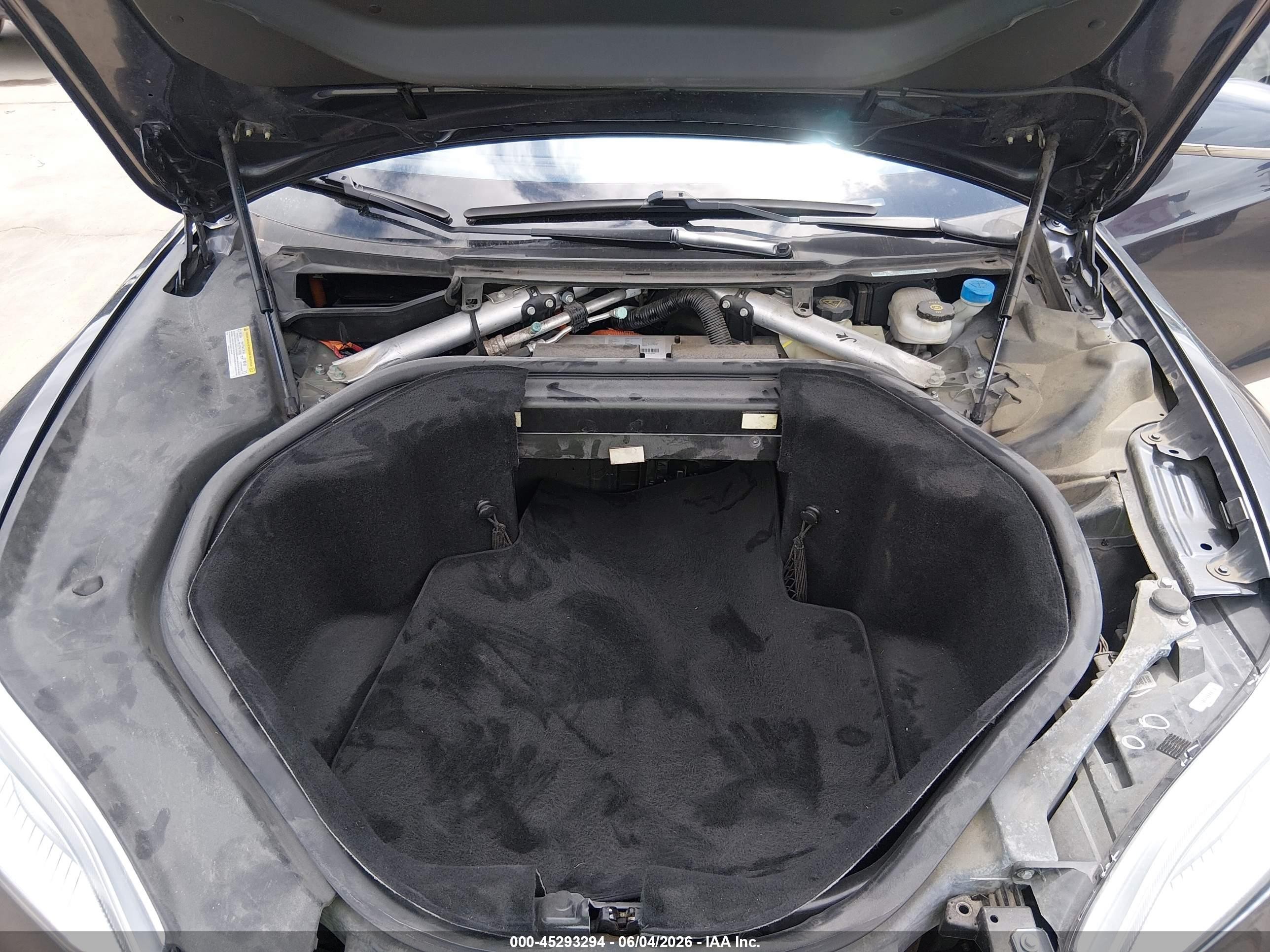 2014 Tesla Model S P85 Gray vin: 5YJSA1H18EFP61599