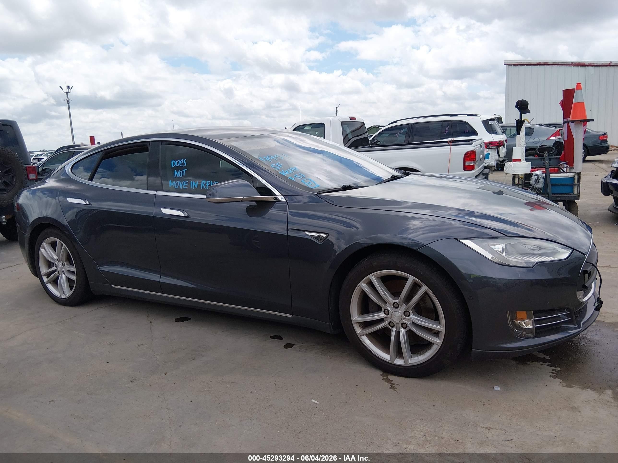 2014 Tesla Model S P85 Gray vin: 5YJSA1H18EFP61599