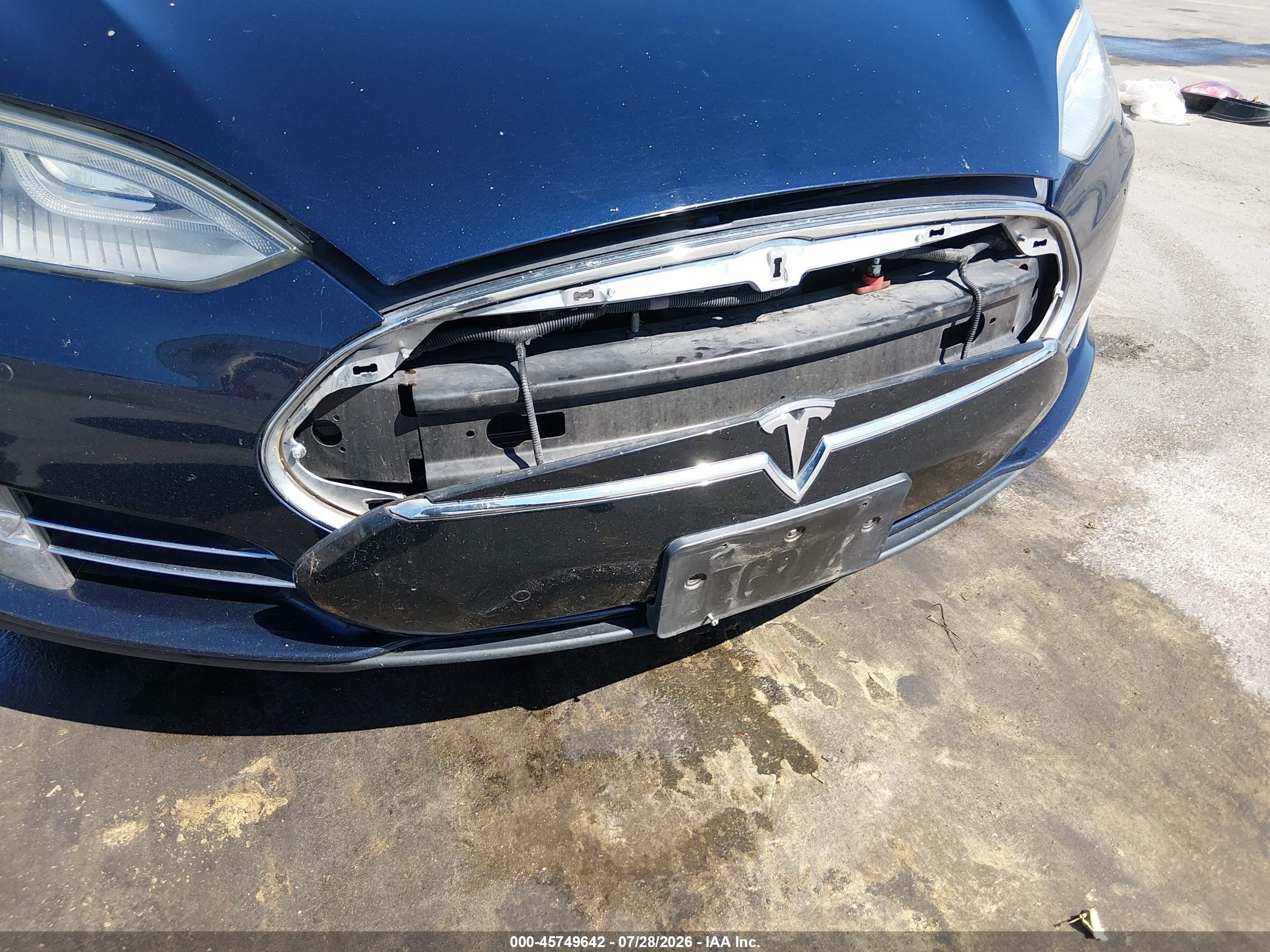 2014 Tesla Model S P85 Blue vin: 5YJSA1H19EFP36839