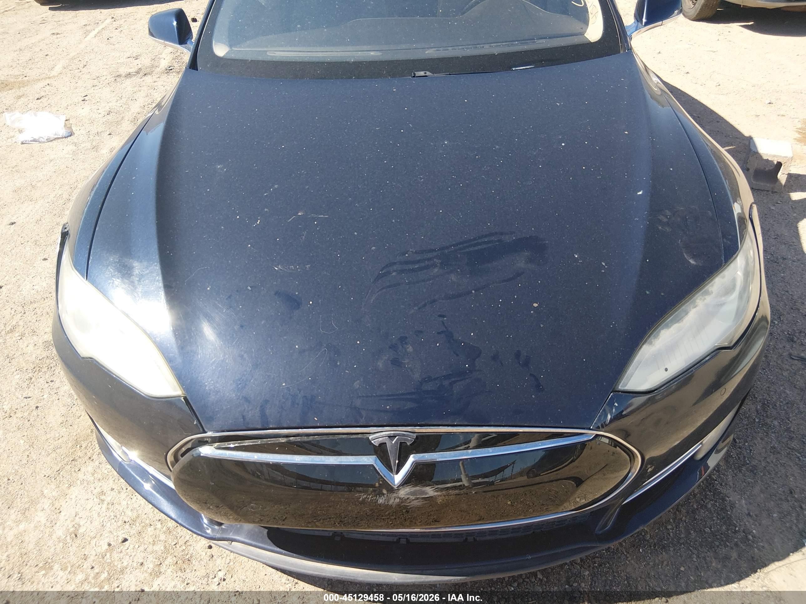 2014 Tesla Model S P85 Blue vin: 5YJSA1H19EFP38722