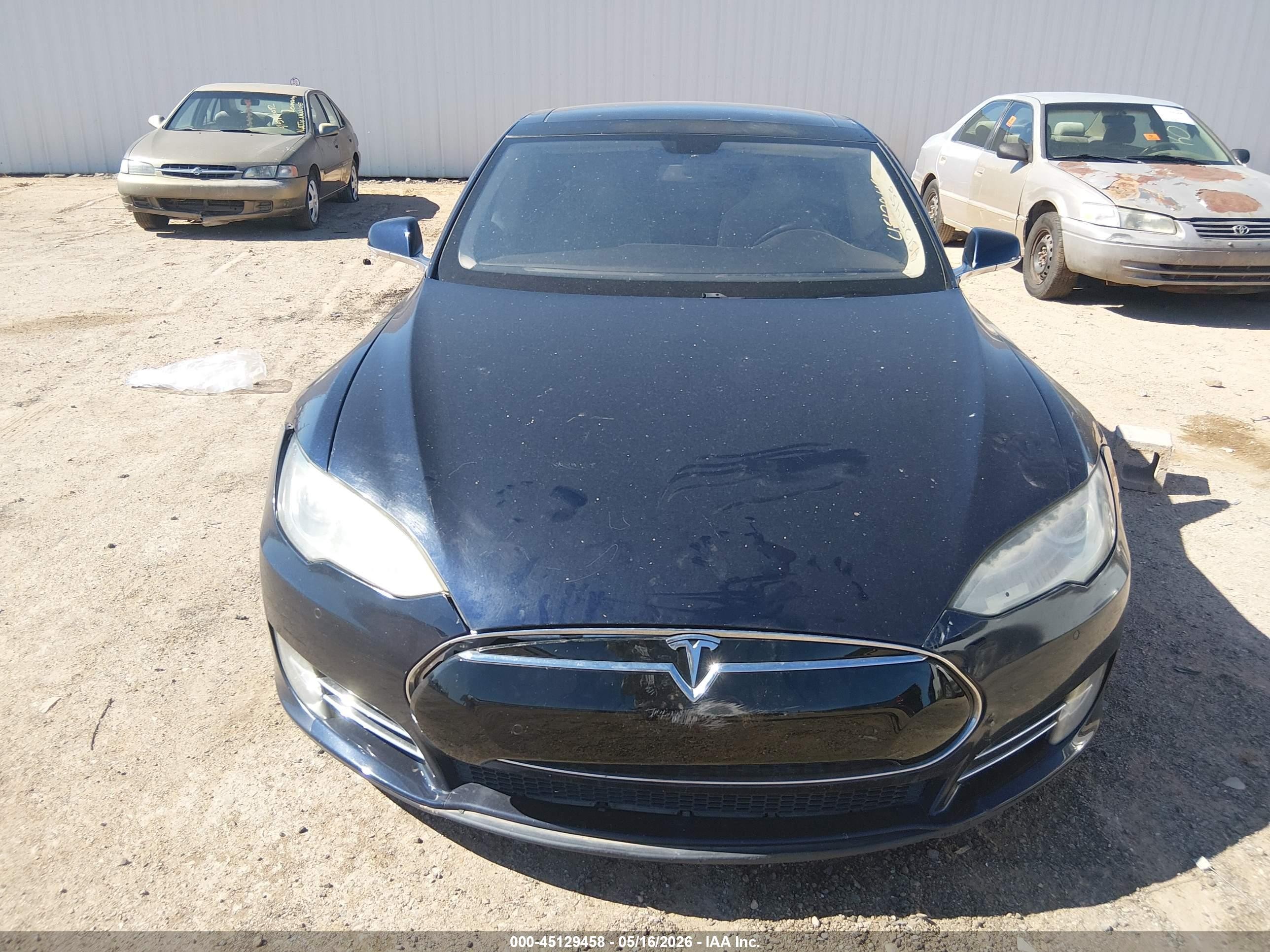2014 Tesla Model S P85 Blue vin: 5YJSA1H19EFP38722