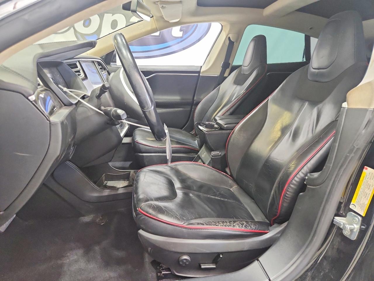 2014 Tesla Model S Black vin: 5YJSA1H19EFP45251