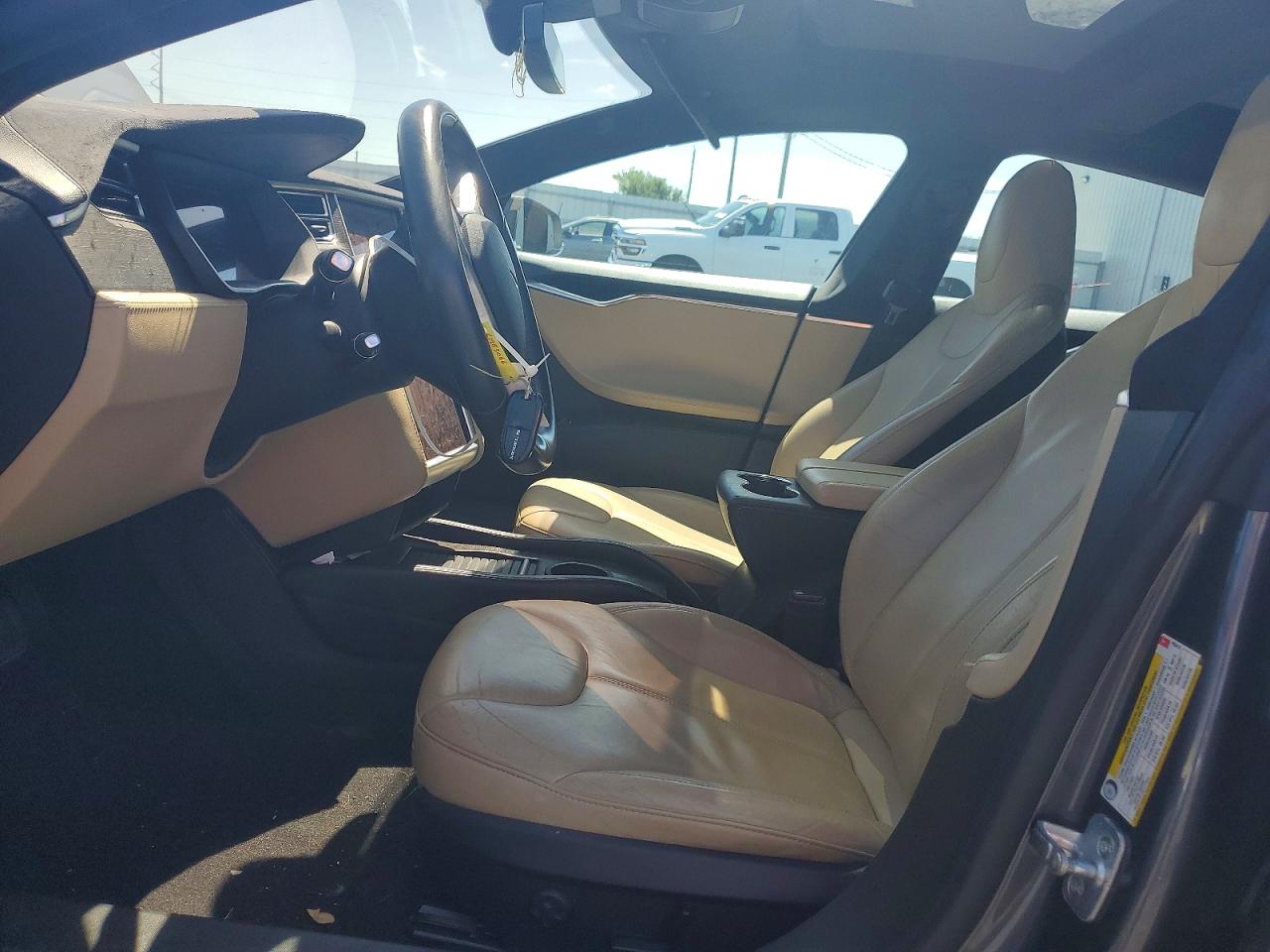 2014 Tesla Model S Gray vin: 5YJSA1H19EFP60476